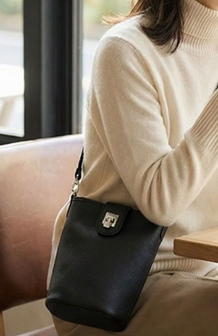 ポケットデニムバギーパンツ