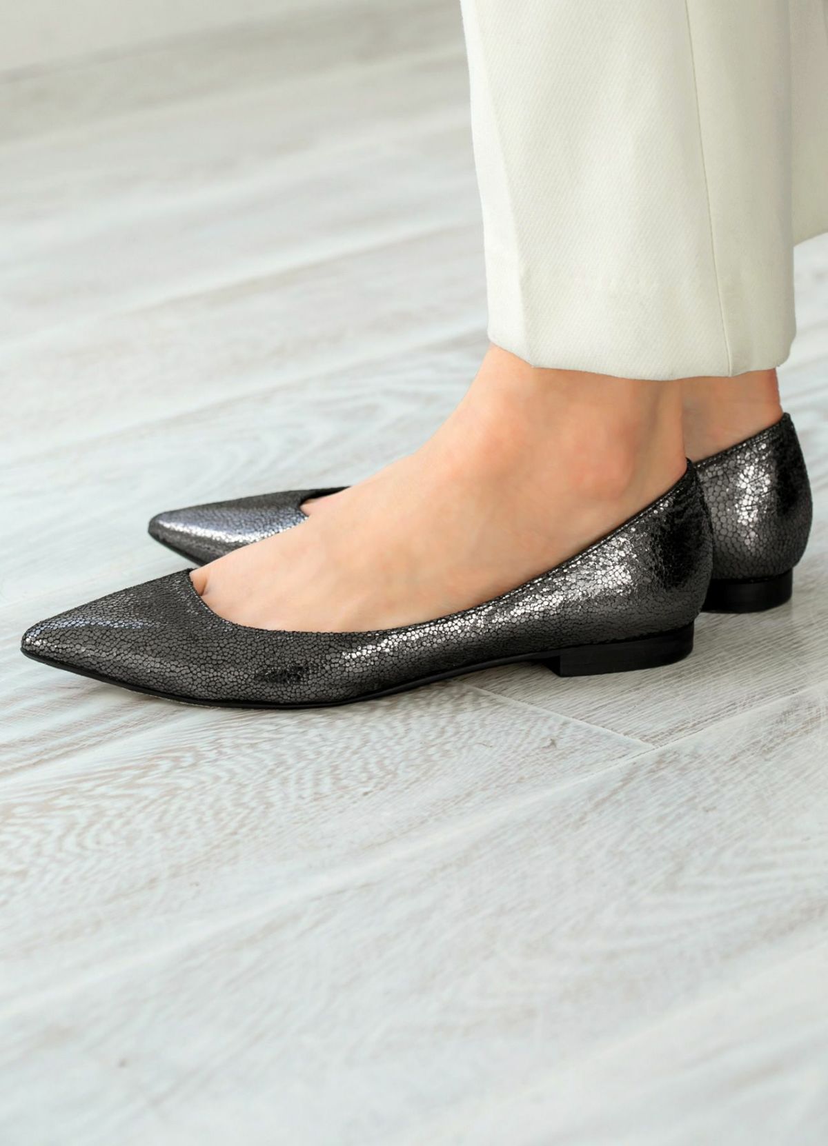 着用イメージ 166cm メタリック