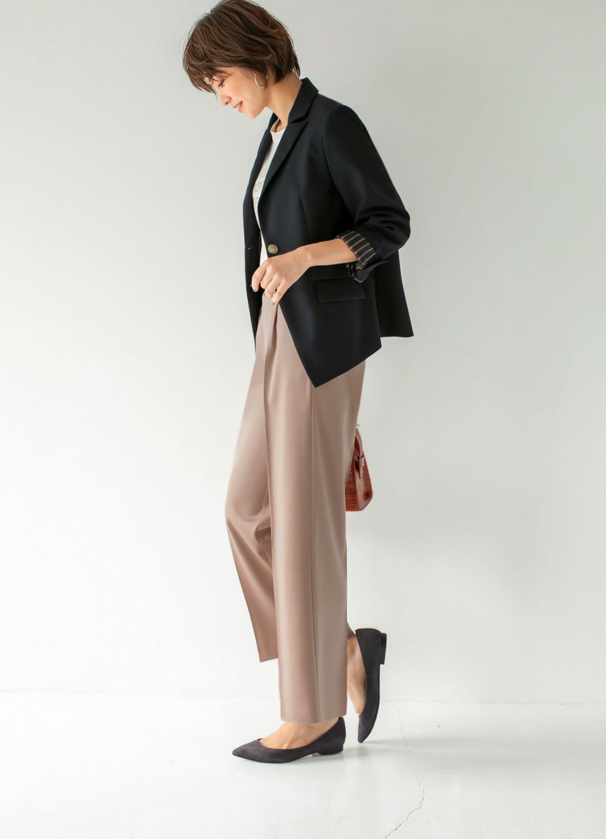 着用イメージ 169cm ライトブラック