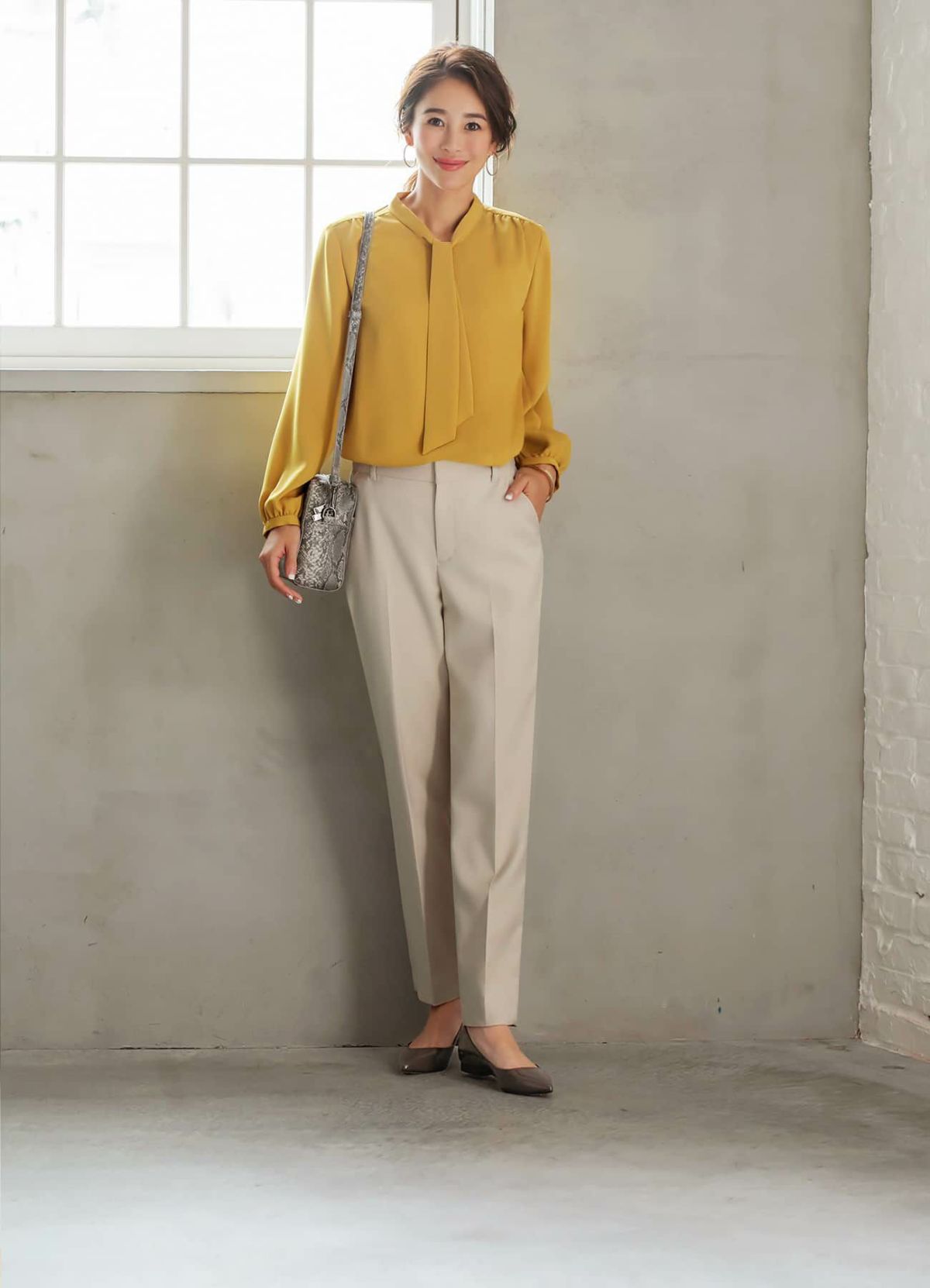 着用イメージ 166cm セピアグレー