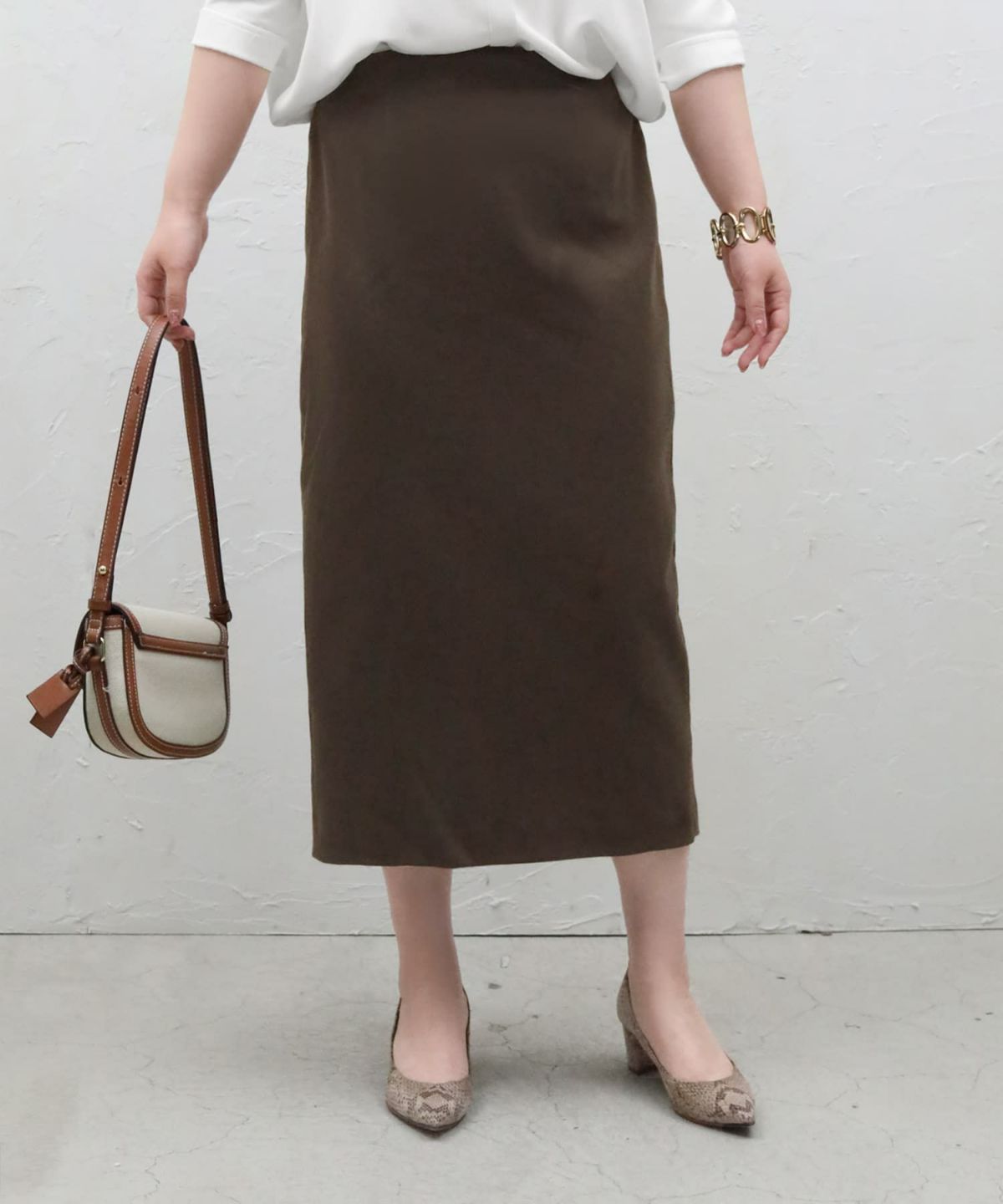 ニュアンスブラウン