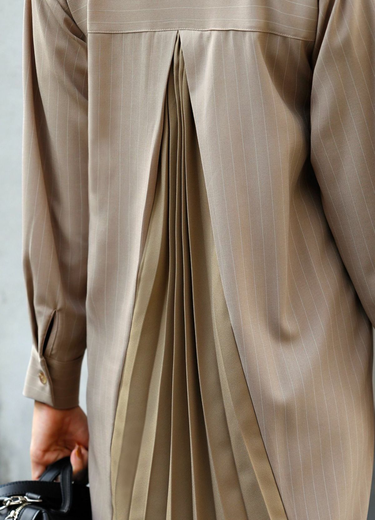 着用イメージ 157cm ベージュ 着用サイズ 01