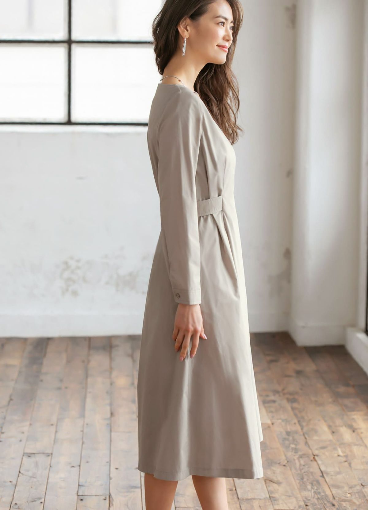 着用イメージ 169cm サンドベージュ