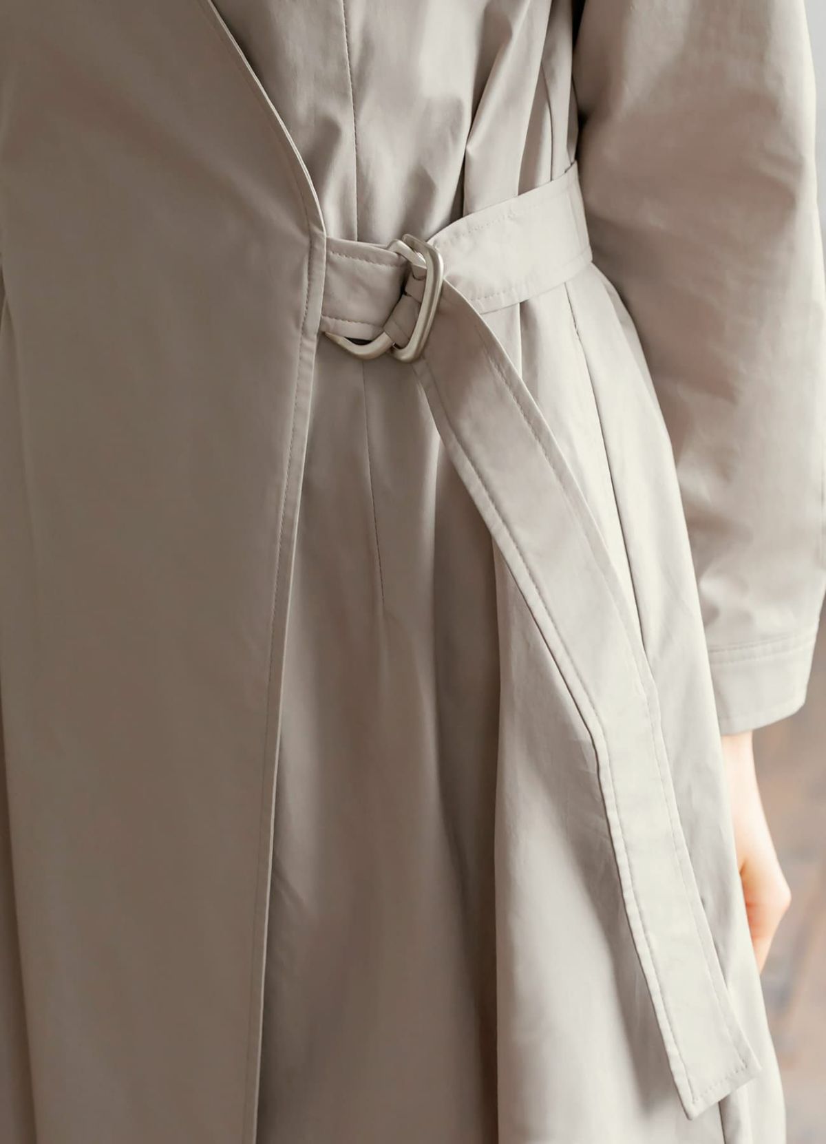 ベルトの締め具合は多少調節ができます。