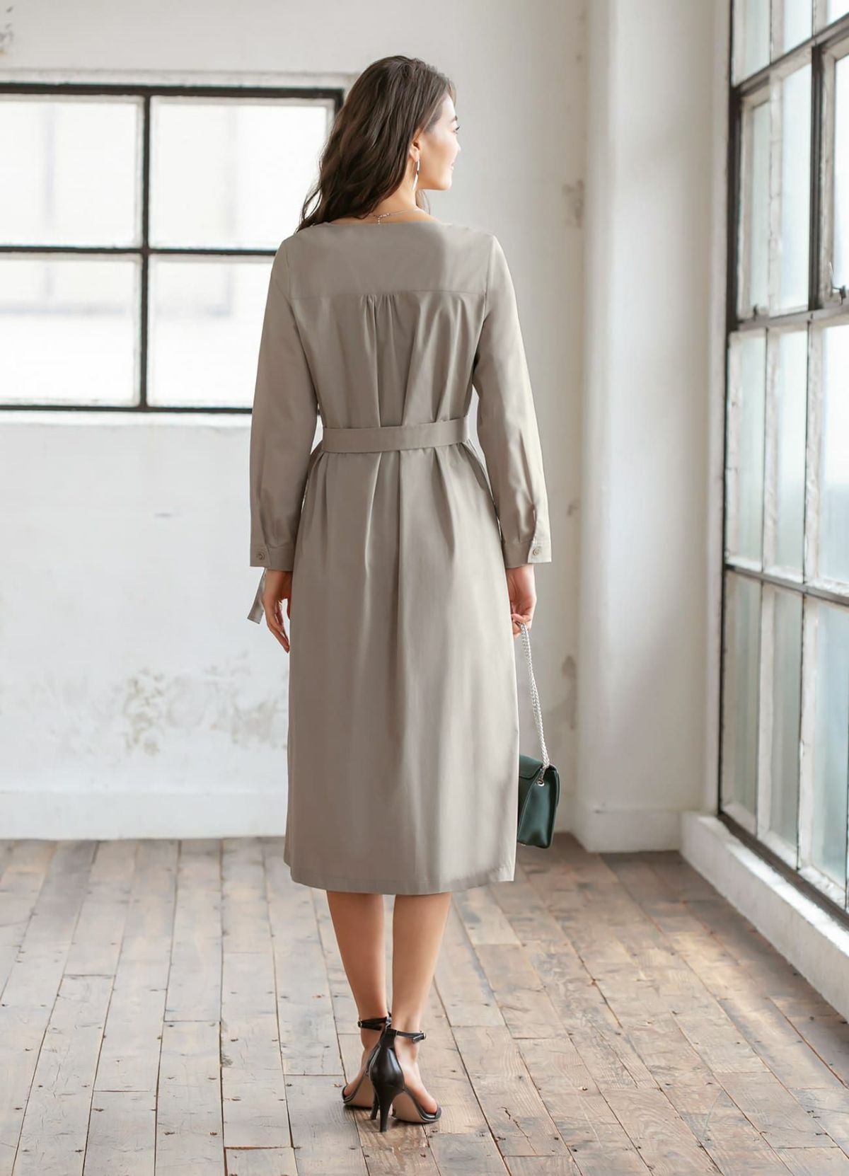 着用イメージ 169cm サンドベージュ