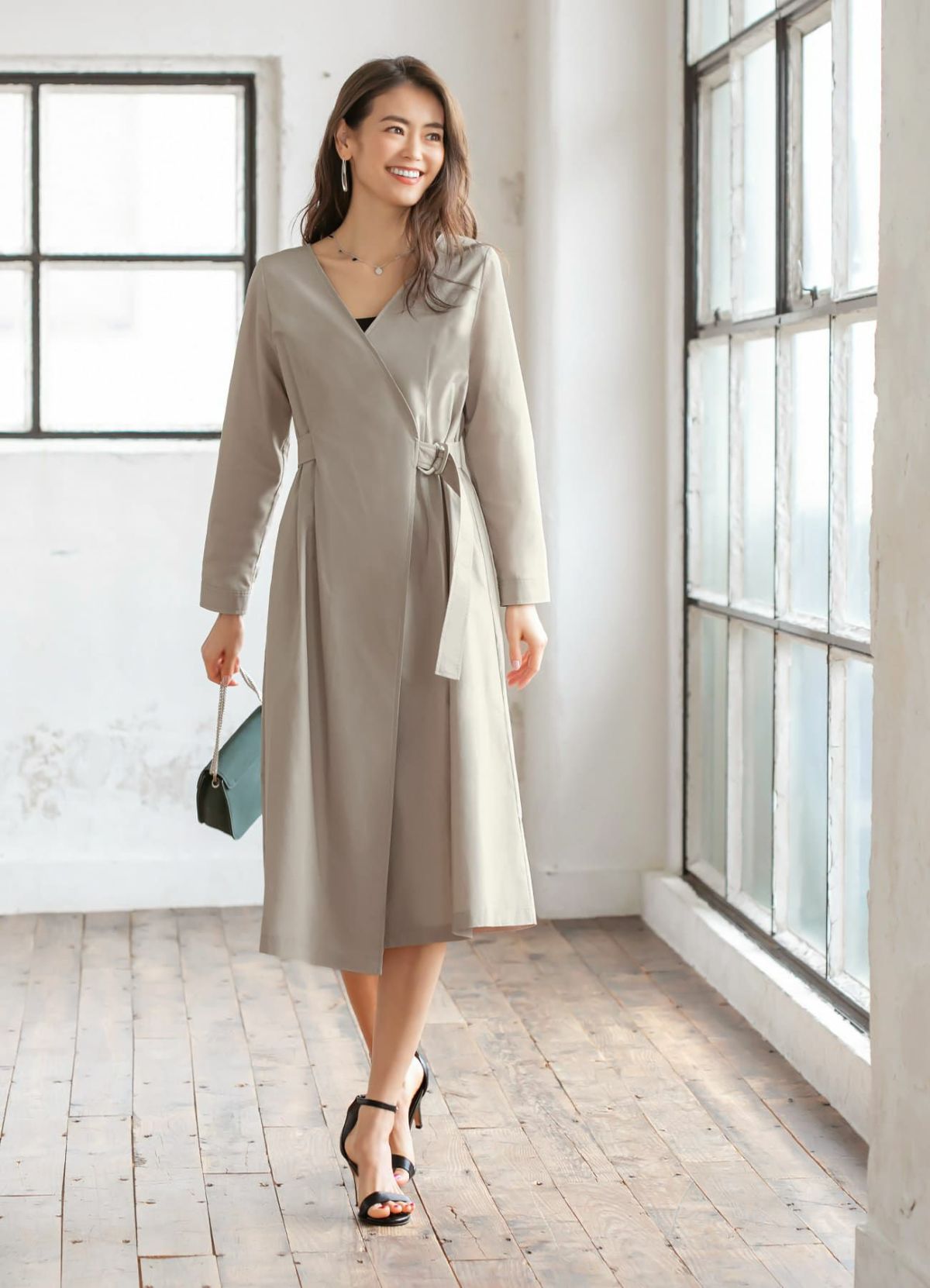 着用イメージ 169cm サンドベージュ