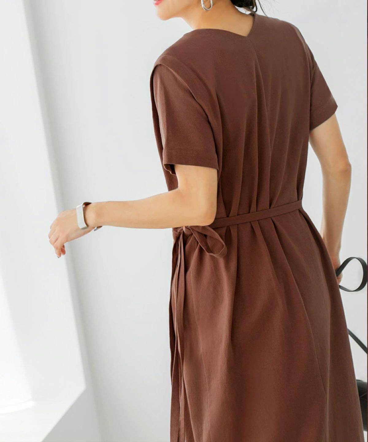 着用イメージ テラコッタ 