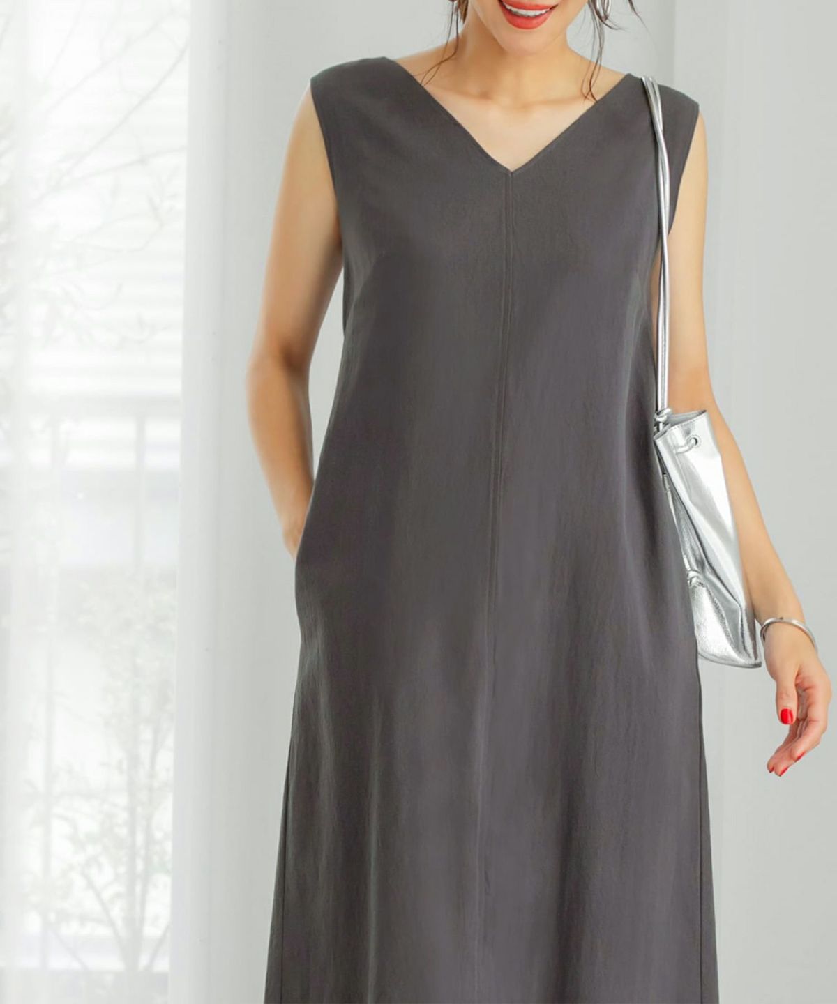 着用イメージ  チャコール