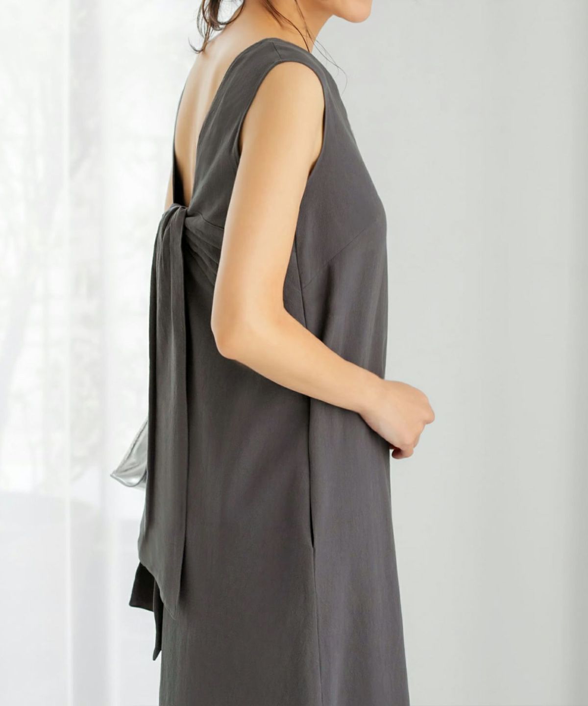 着用イメージ  チャコール