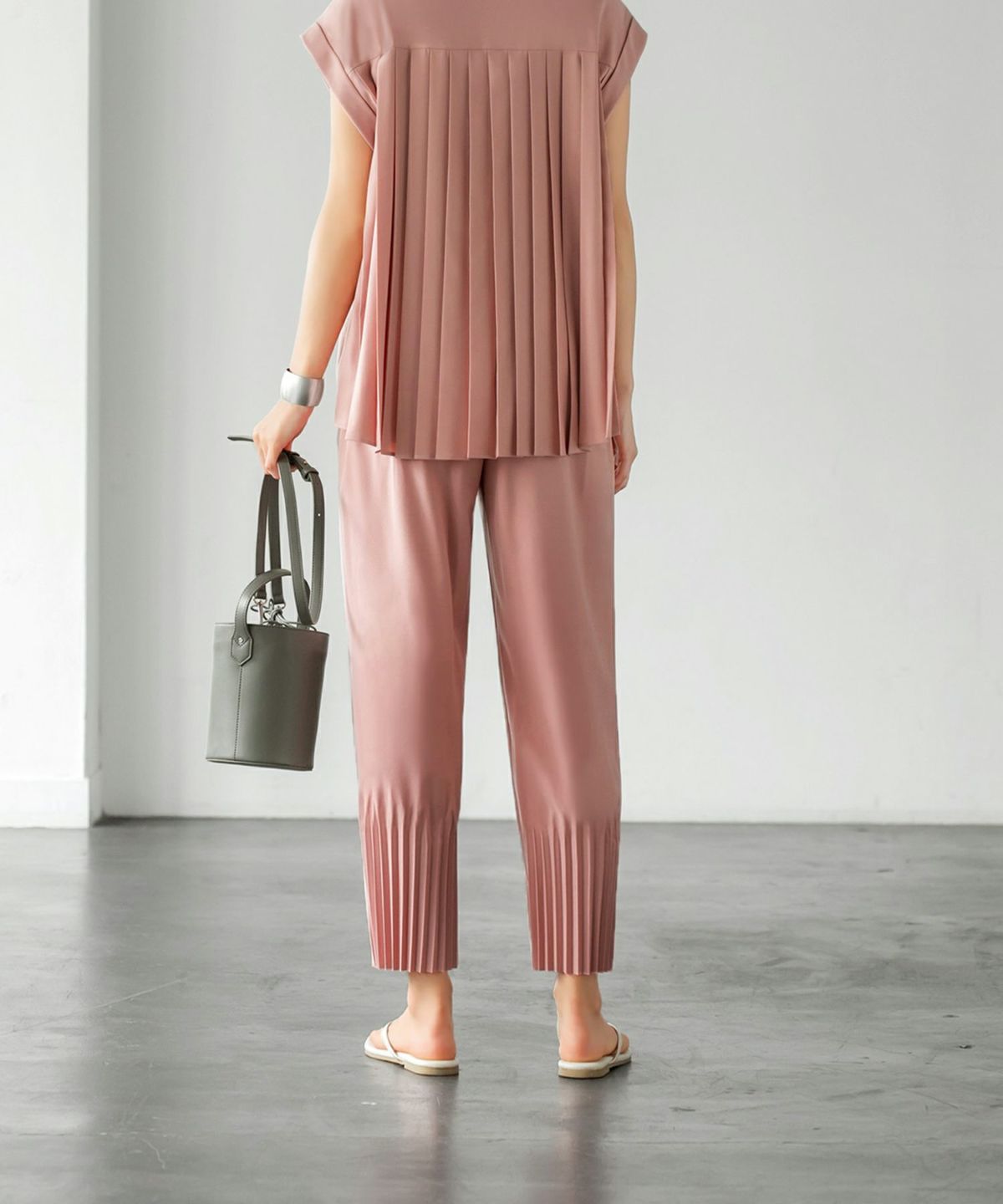 着用イメージ 166cm 02サイズ ピンク