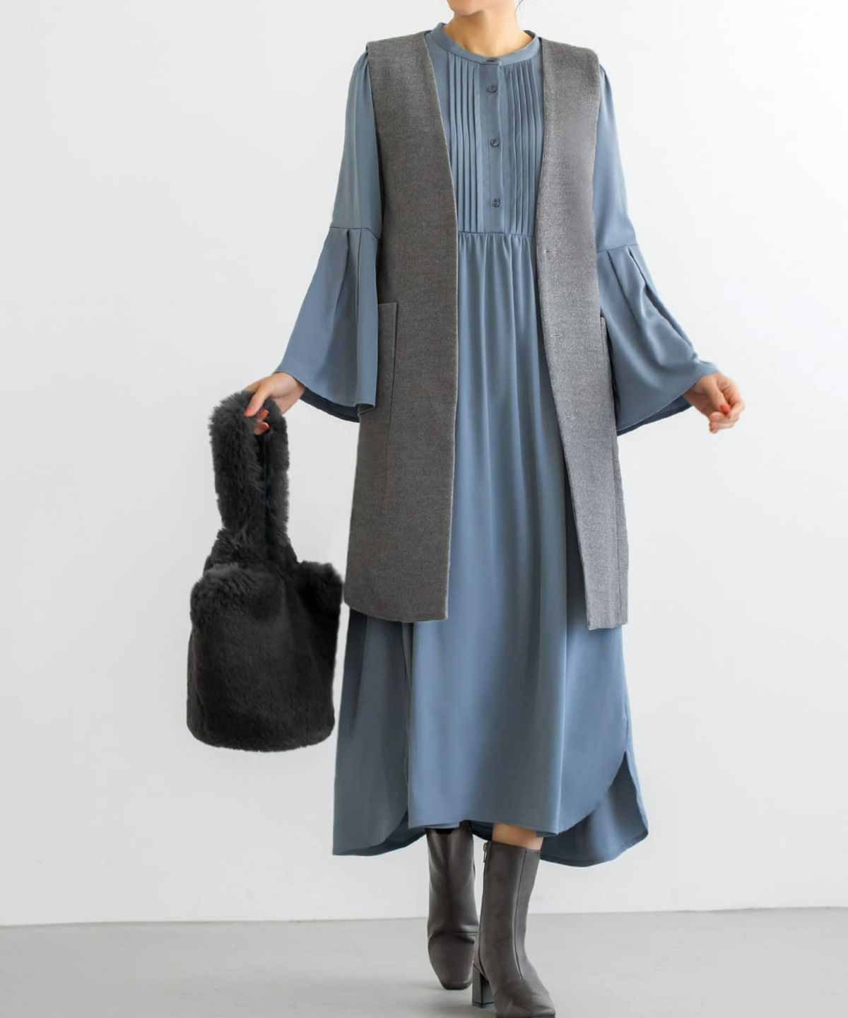 着用イメージ 166cm スモーキーブルー 02サイズ