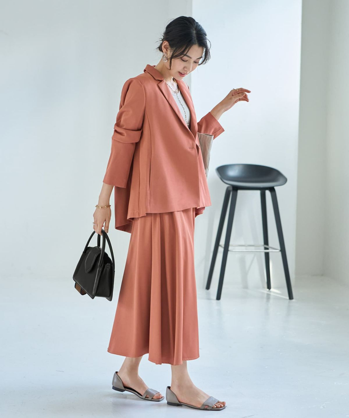 着用イメージ 167cm ダークピーチ