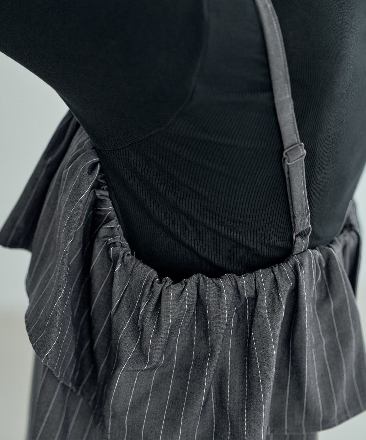 着用イメージ 166cm 着用サイズ 02 グレー