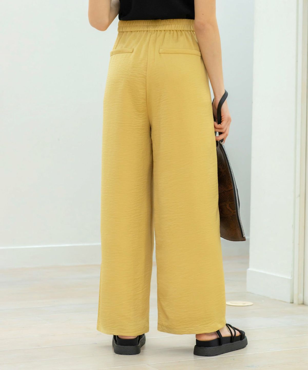 着用イメージ 164cm 02サイズ クリーミーイエロー