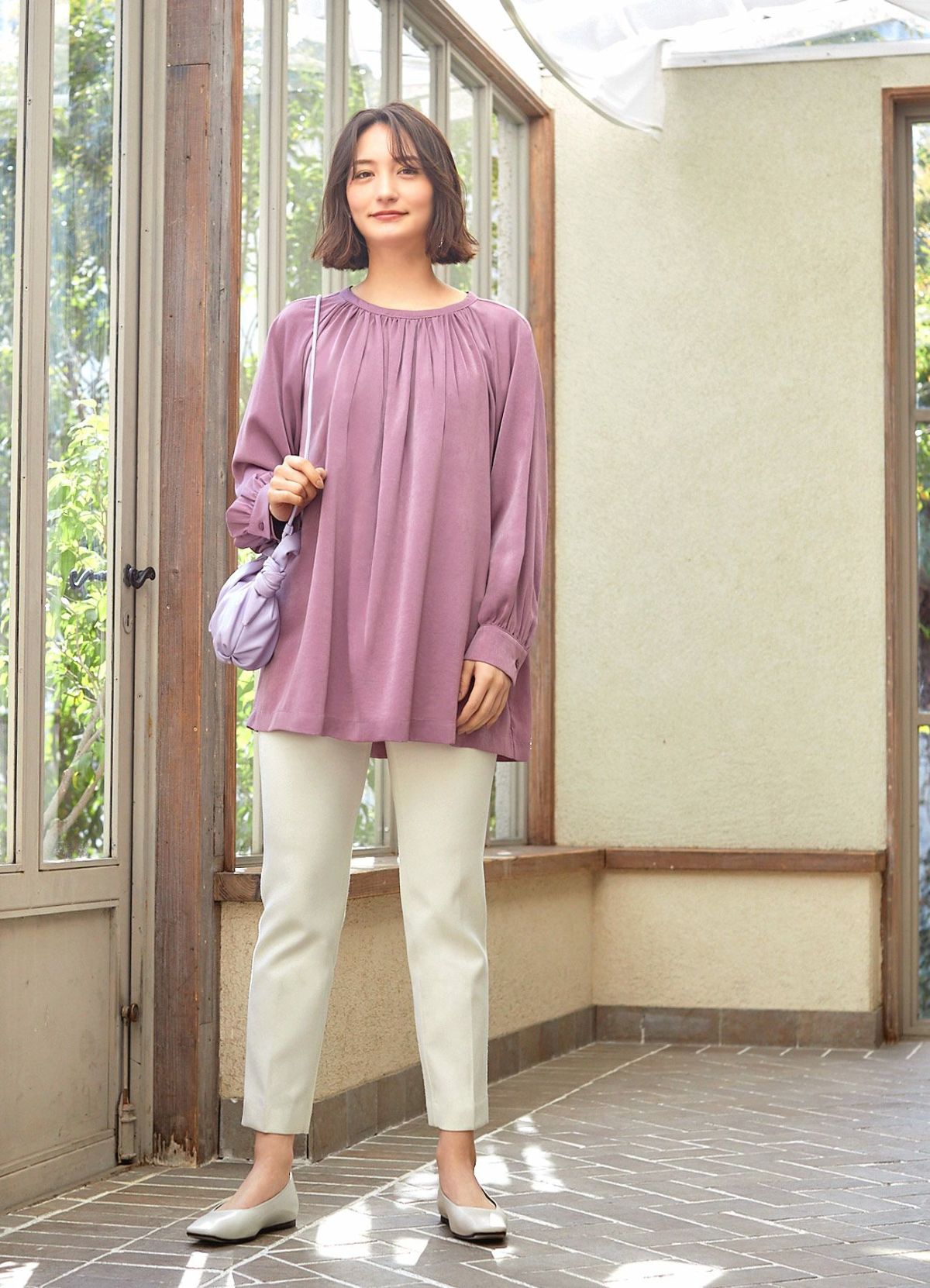 着用イメージ 165cm グレイッシュホワイト