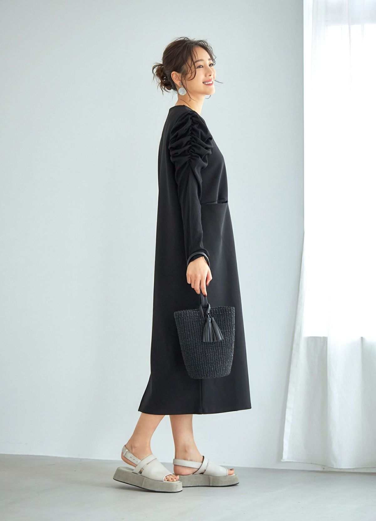 着用イメージ 166cm 着用サイズ 02 ブラック