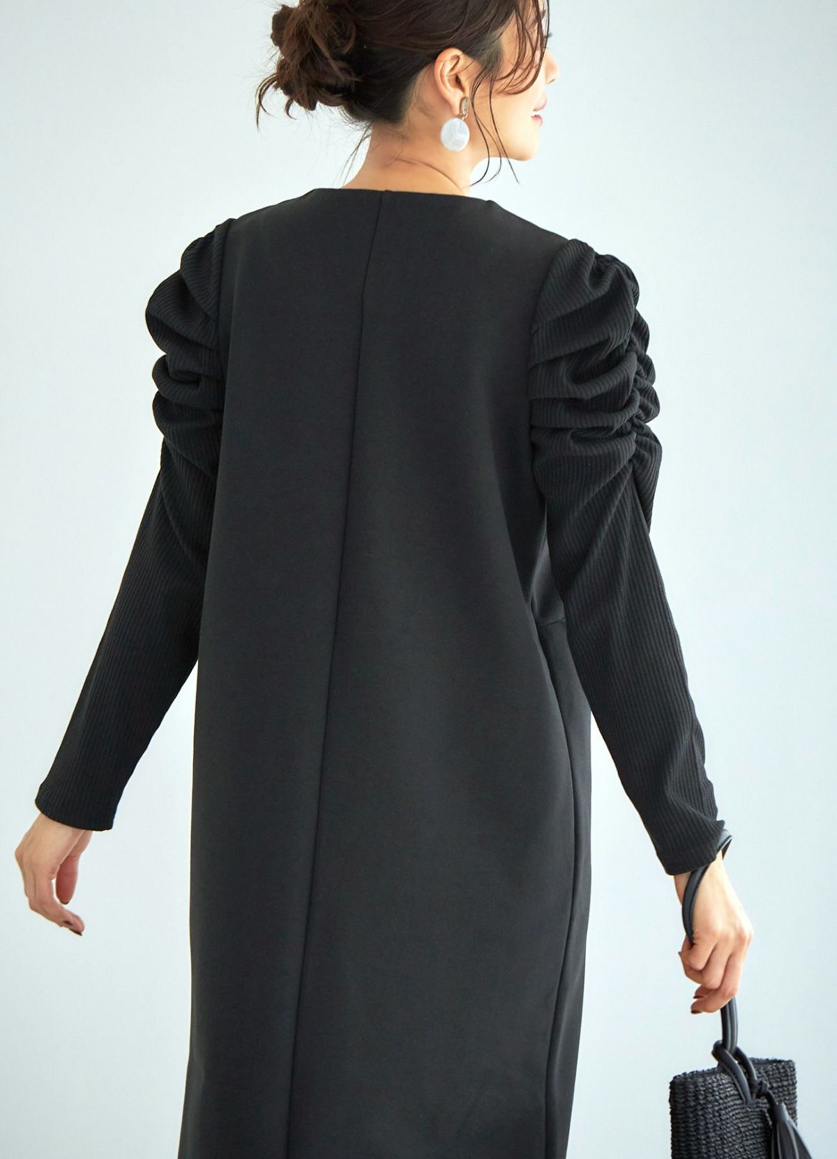 着用イメージ 166cm 着用サイズ 02 ブラック