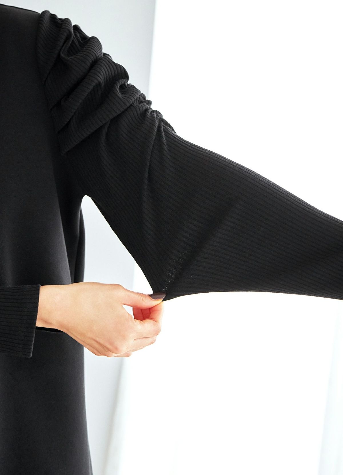 着用イメージ 166cm 着用サイズ 02 ブラック