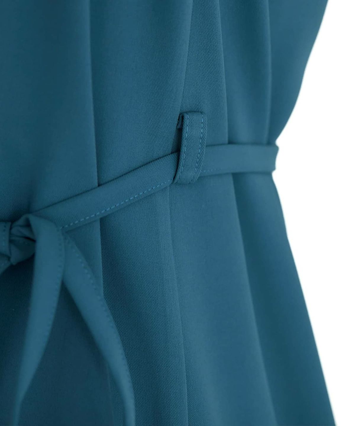 着用イメージ ブルー