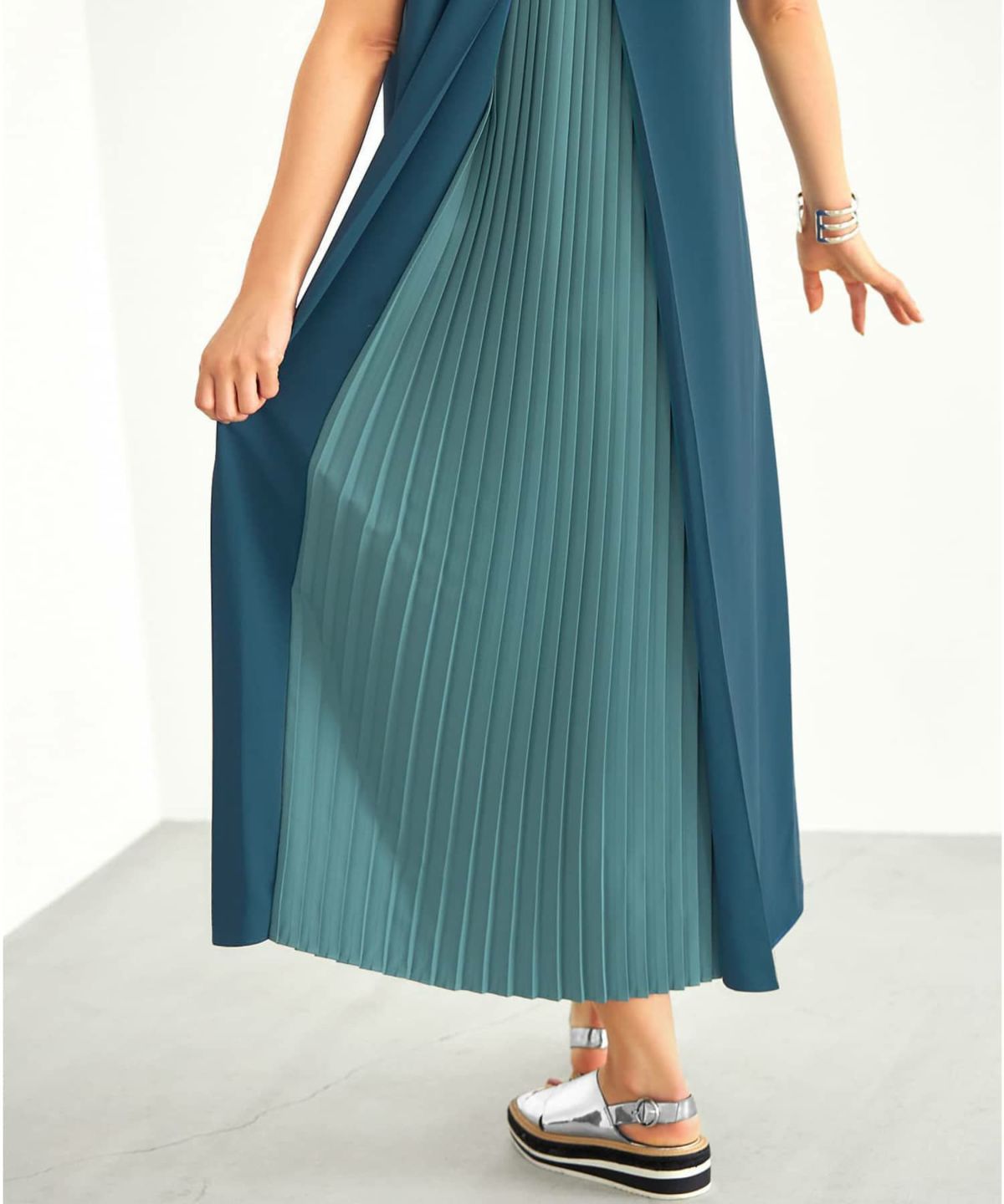 着用イメージ 157cm 着用サイズ 01 ブルー