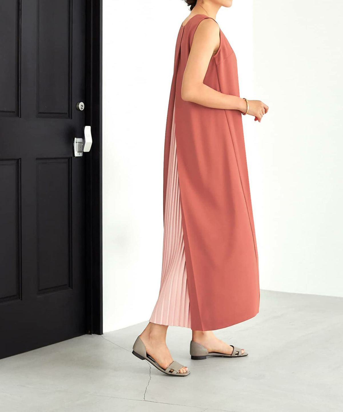 着用イメージ テラコッタピンク