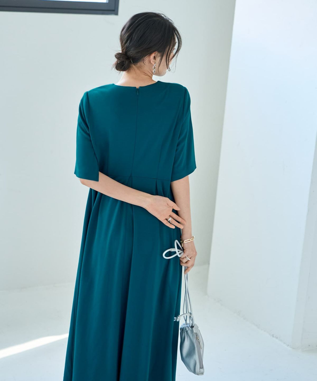 着用イメージ 166cm 02サイズ シアングリーン