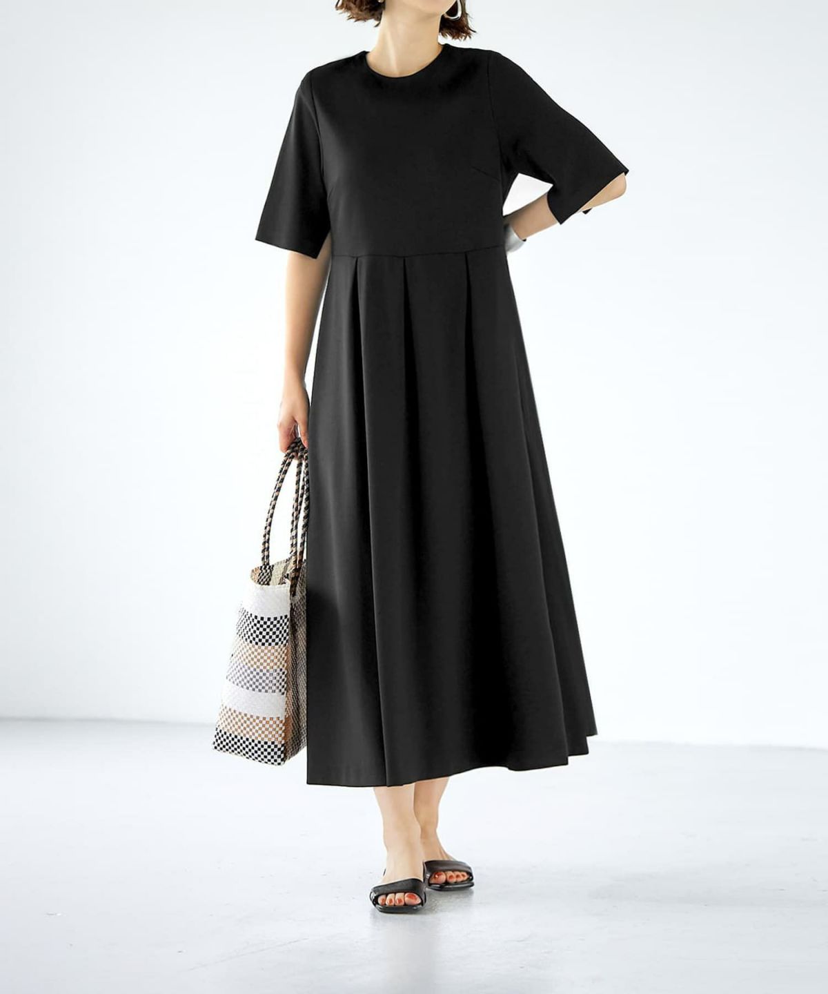 着用イメージ 165cm 着用サイズ 02 ブラック