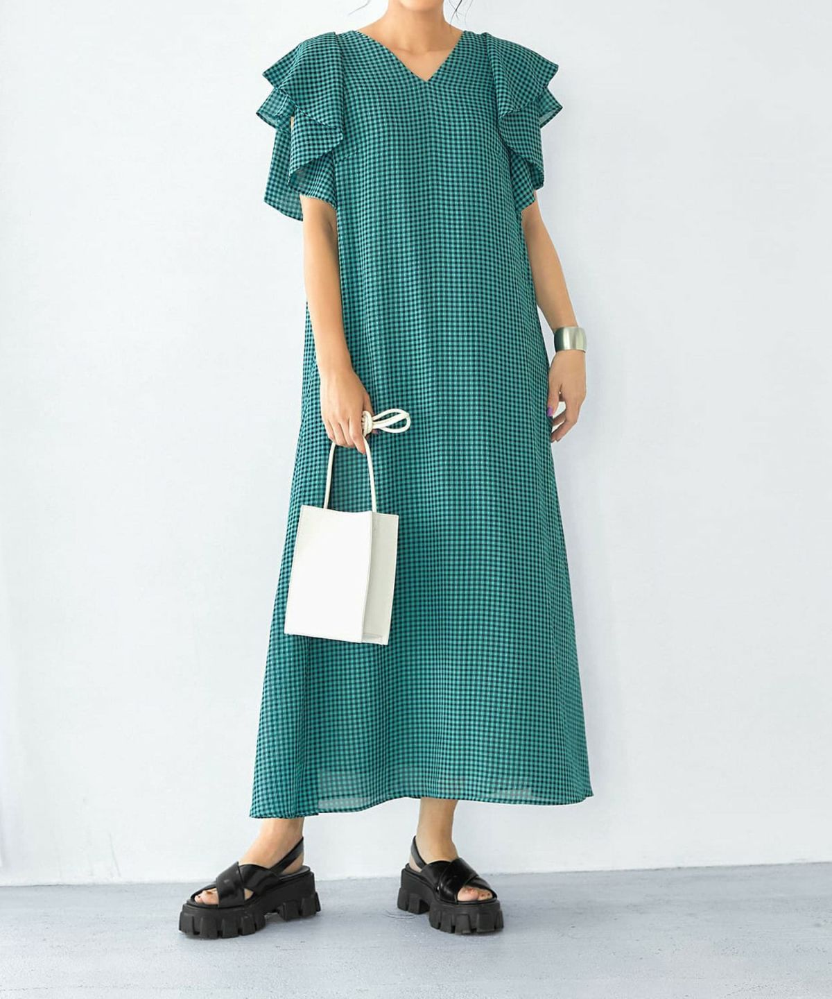 着用イメージ 166cm 着用サイズ 02 グリーン