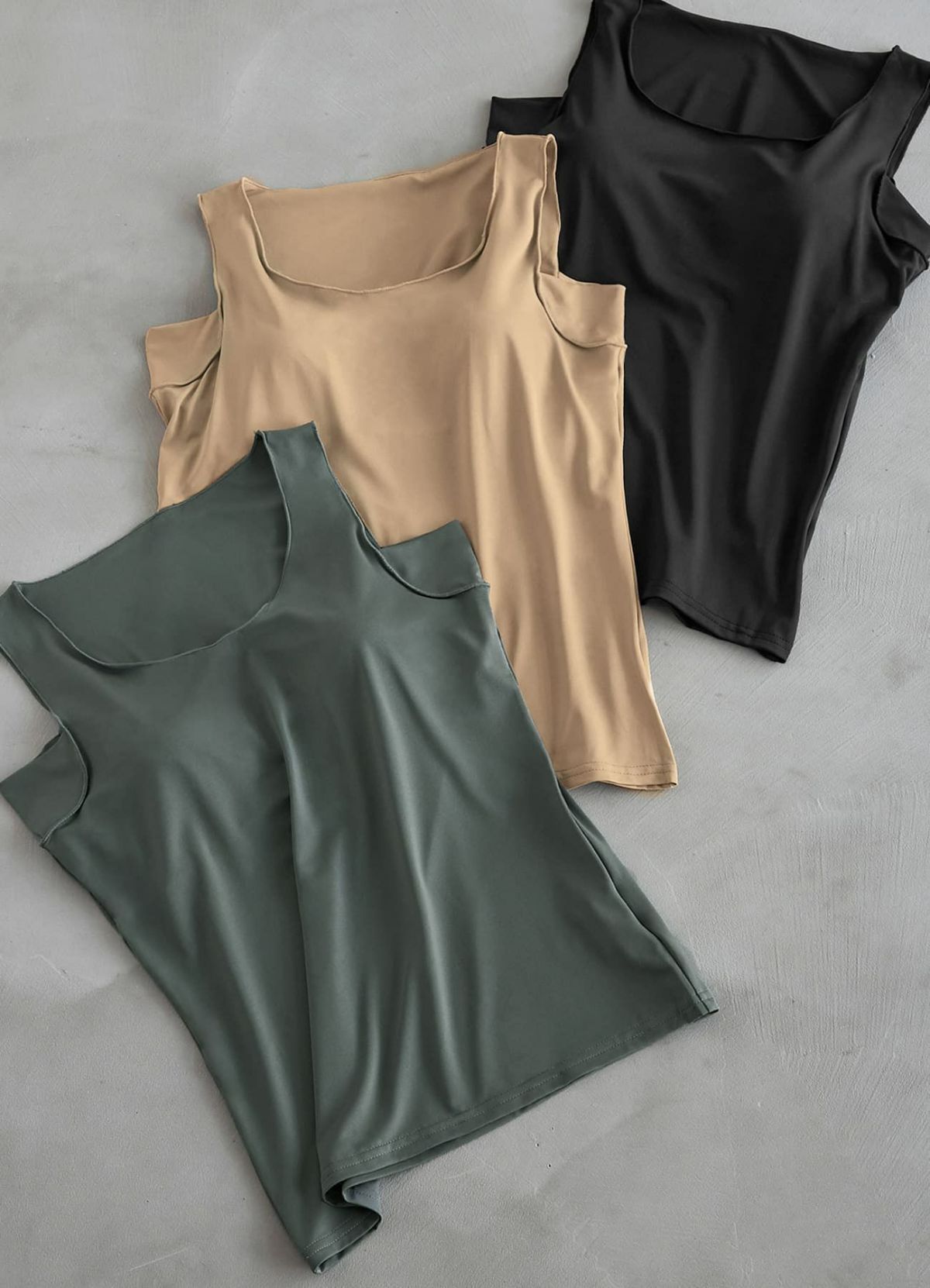 ワキ汗取りカップ付きインナータンクトップ／ハイバック