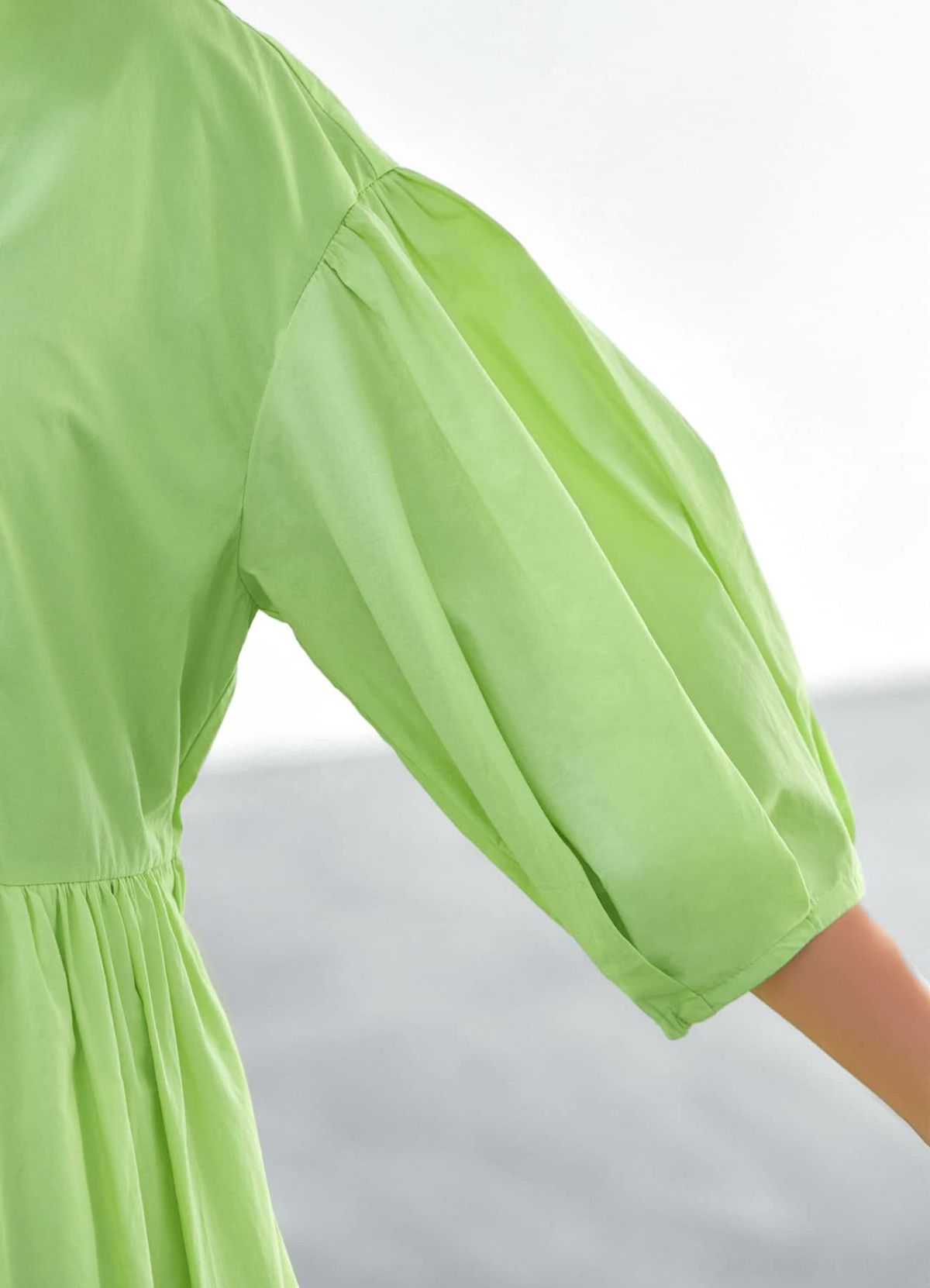 着用イメージ 166cm 着用サイズ 02  ライムイエロー