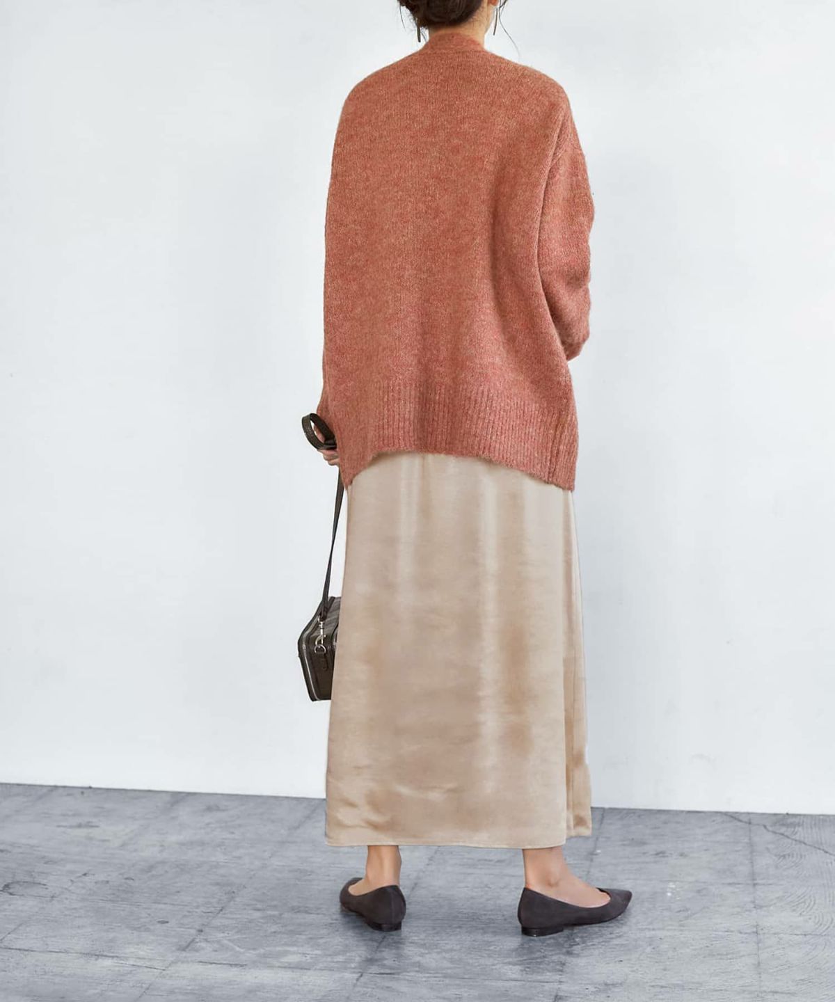 着用イメージ　ライトベージュ