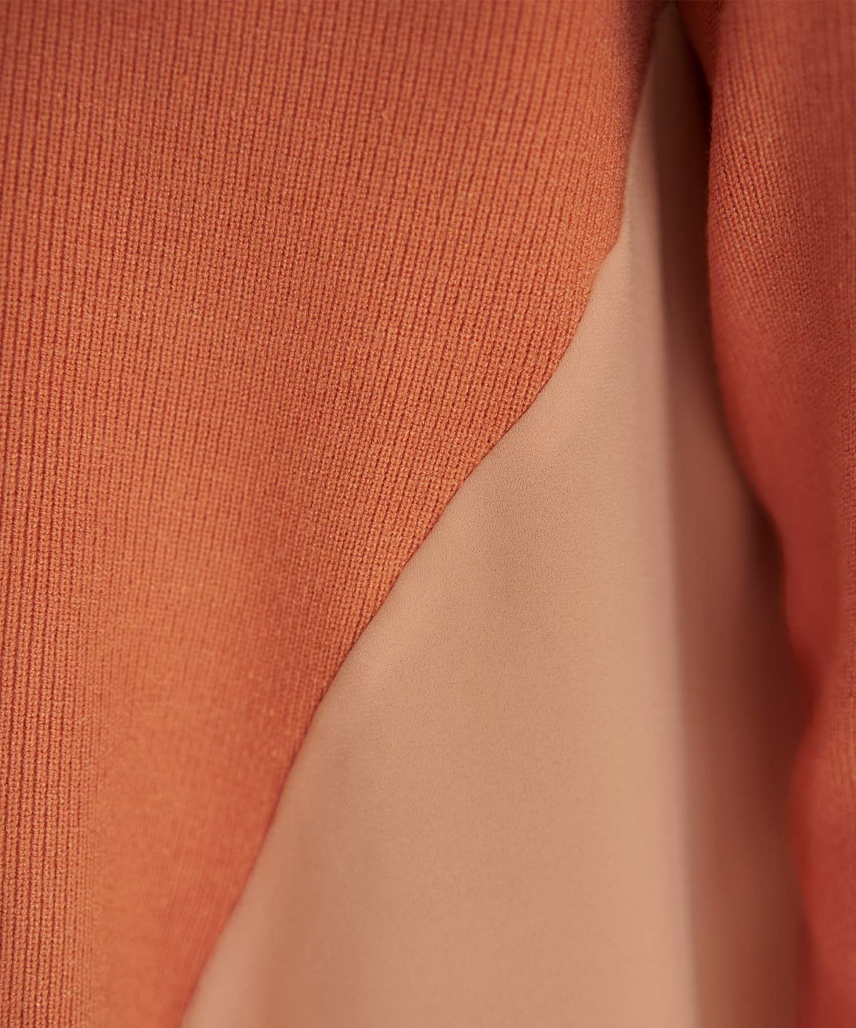 着用イメージ 167cm ソフトオレンジ