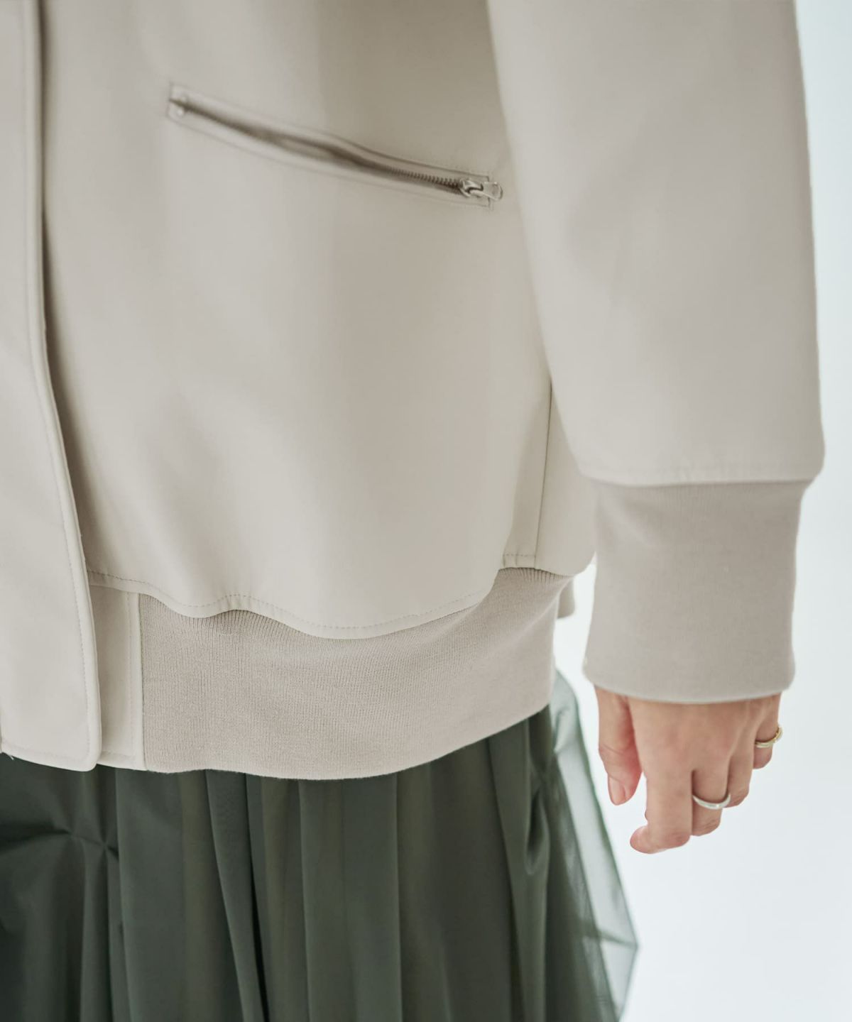 着用イメージ 166cm エクリュ