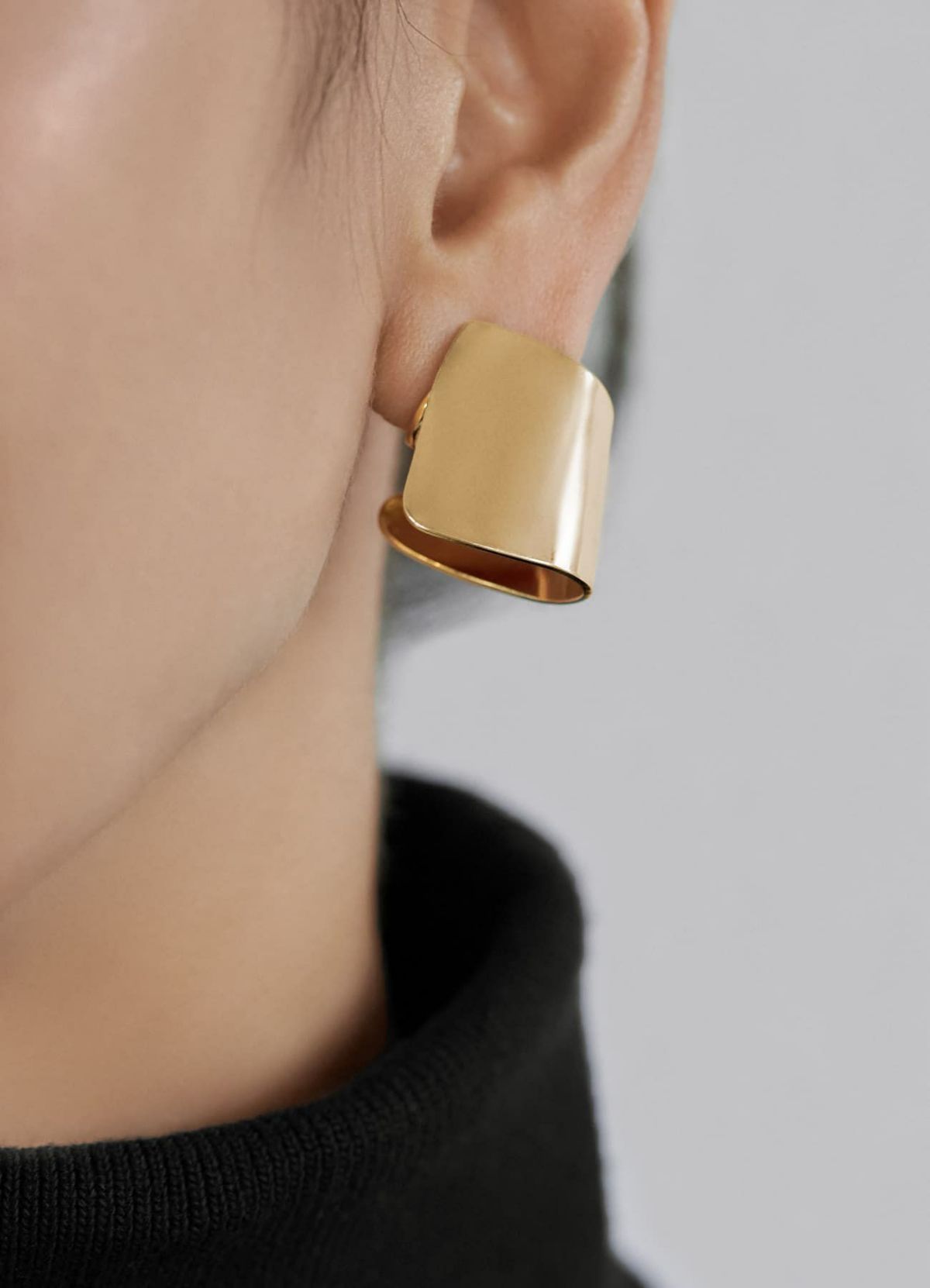 着用イメージ 166cm ゴールド