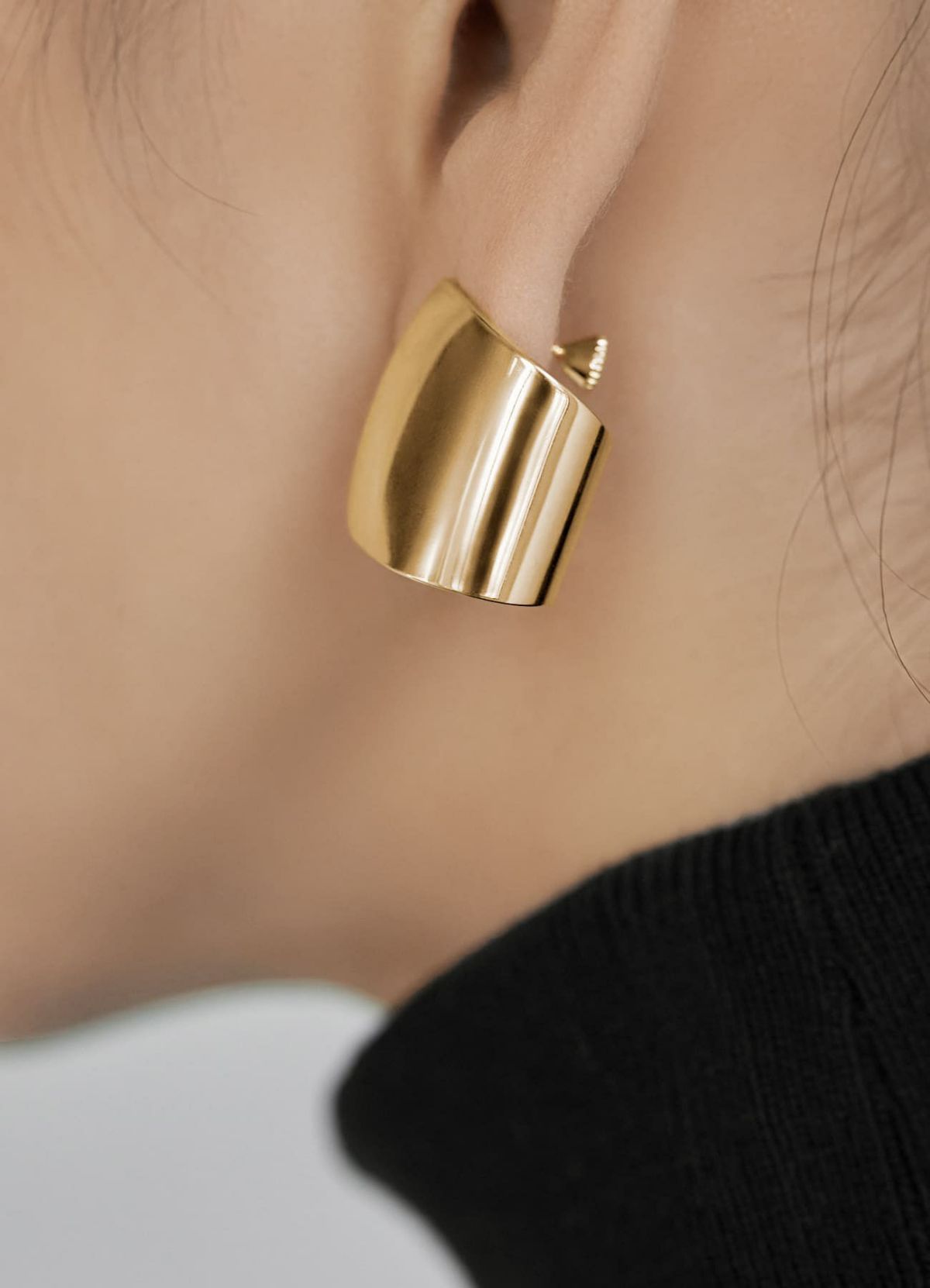 着用イメージ 166cm ゴールド