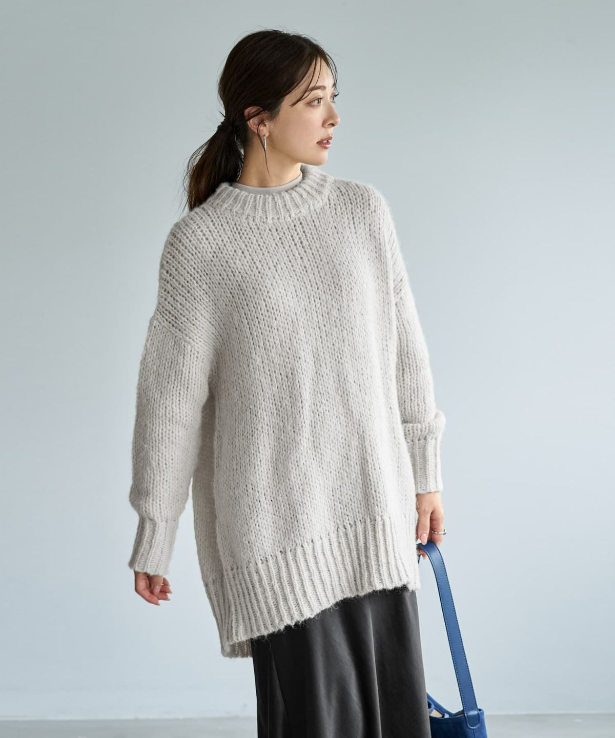 着用イメージ 166cm グレイッシュホワイト