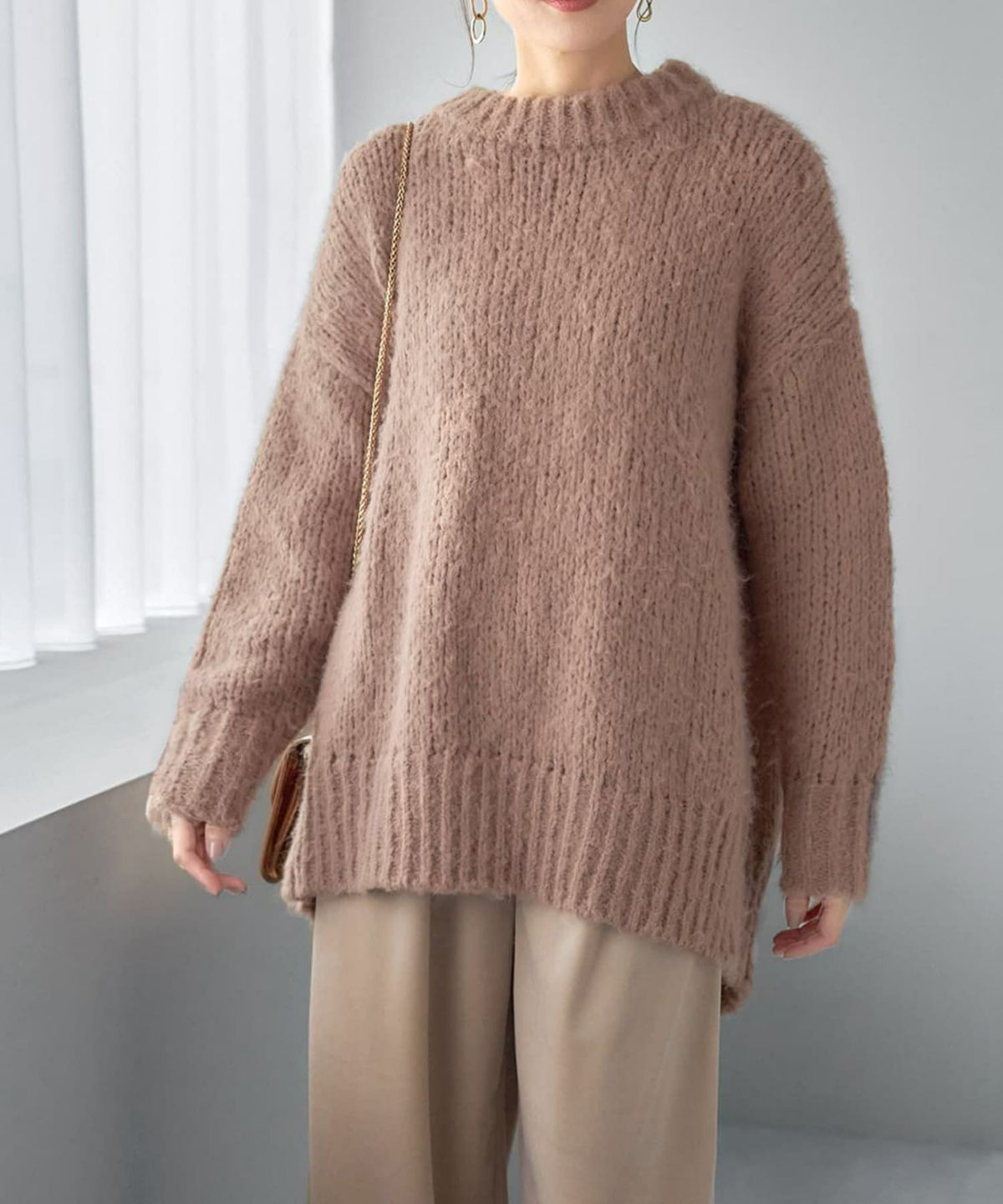 ミルクベージュ