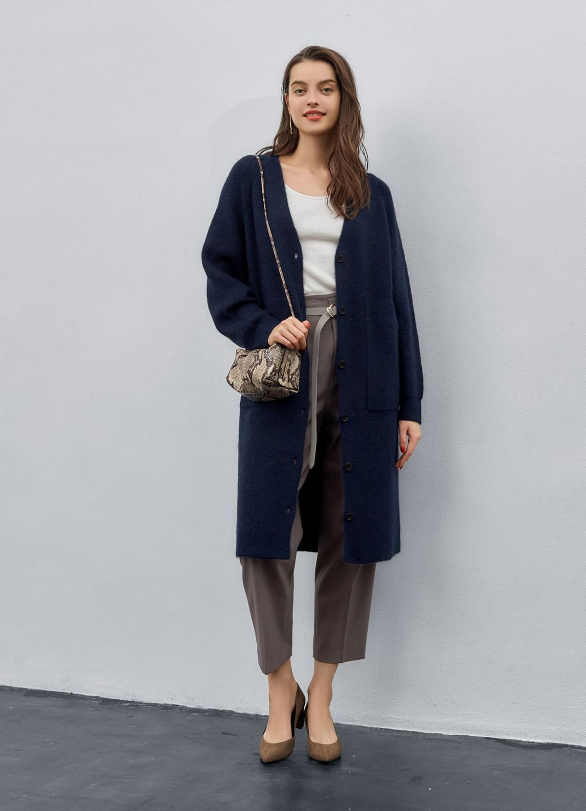 着用イメージ 173cm グレージュ