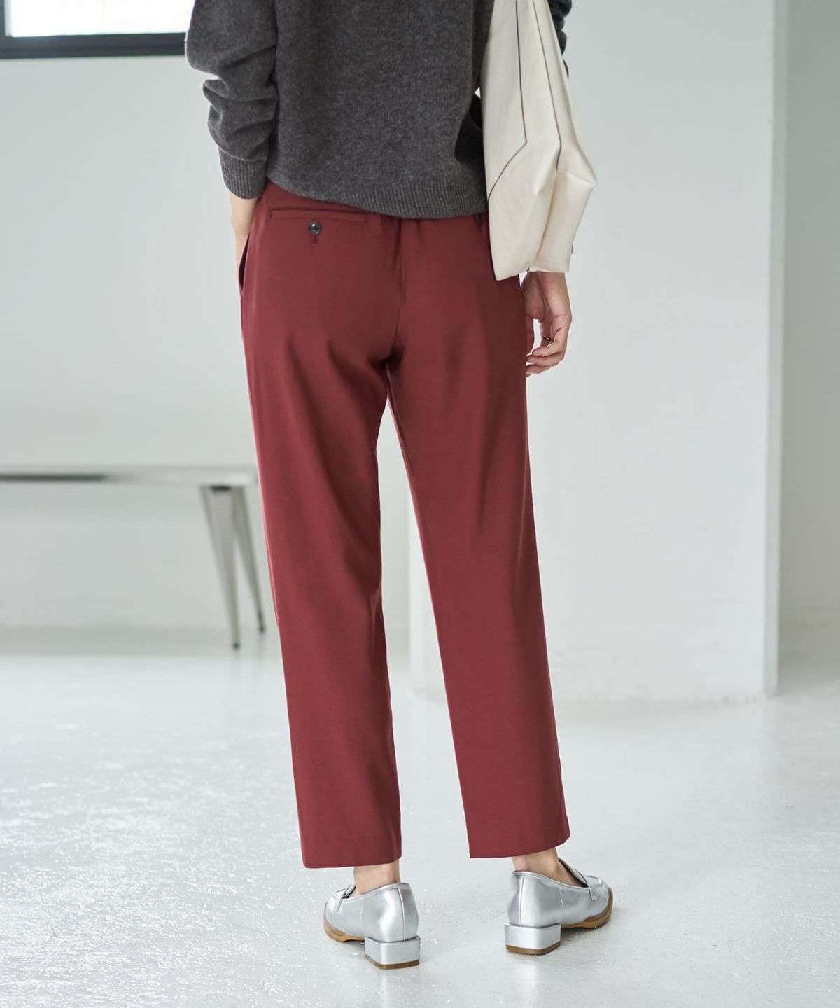 着用イメージ 166cm バーガンディ Sサイズ