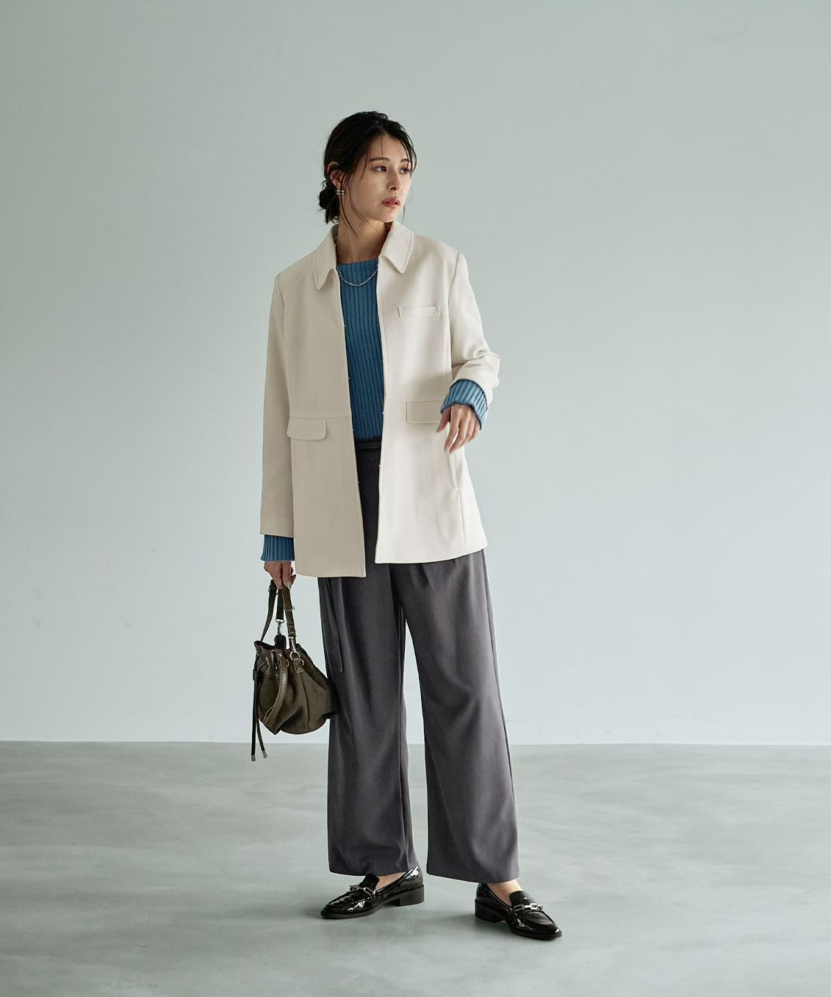 着用イメージ 168㎝　アイボリー