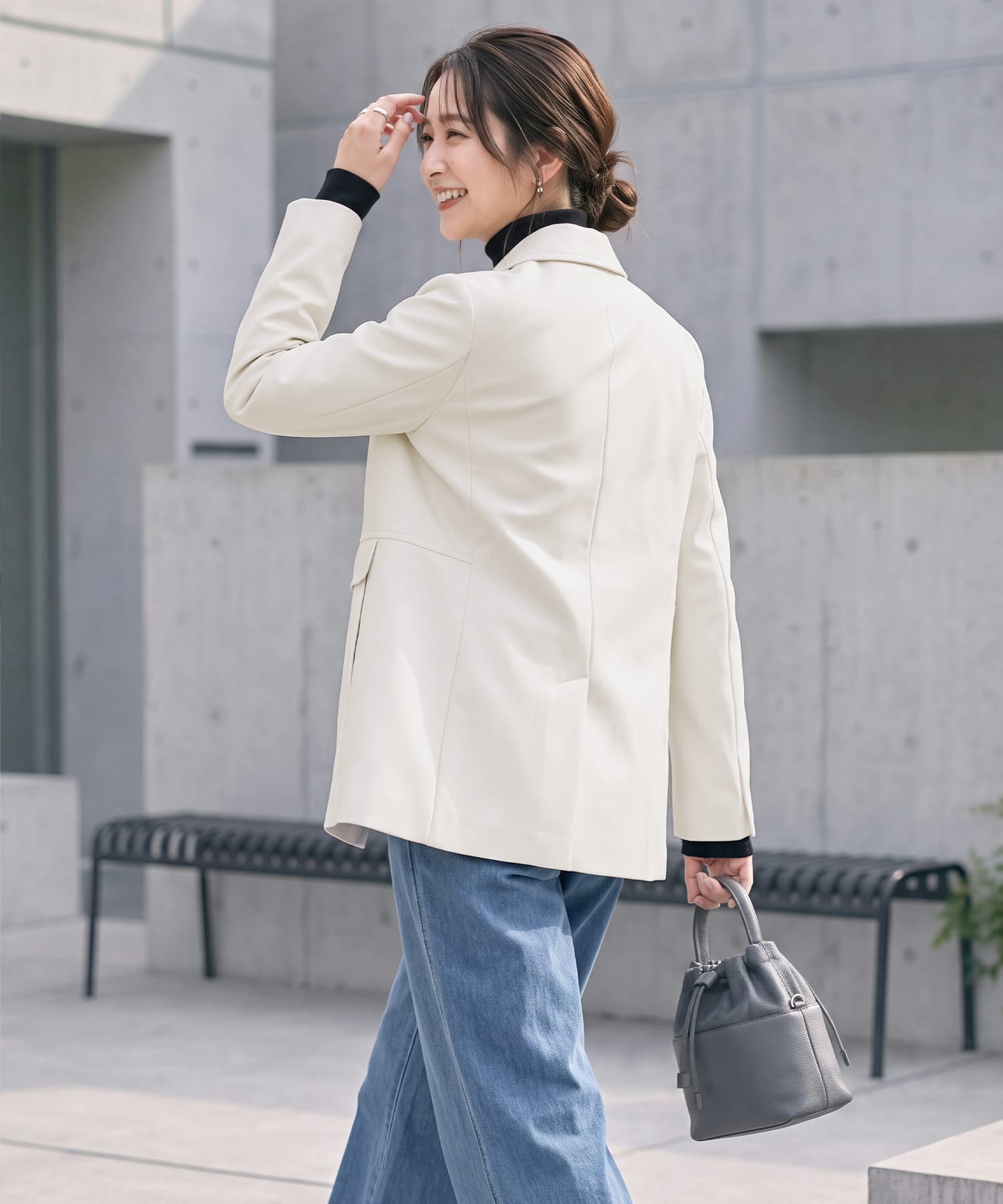 着用イメージ 168㎝　アイボリー