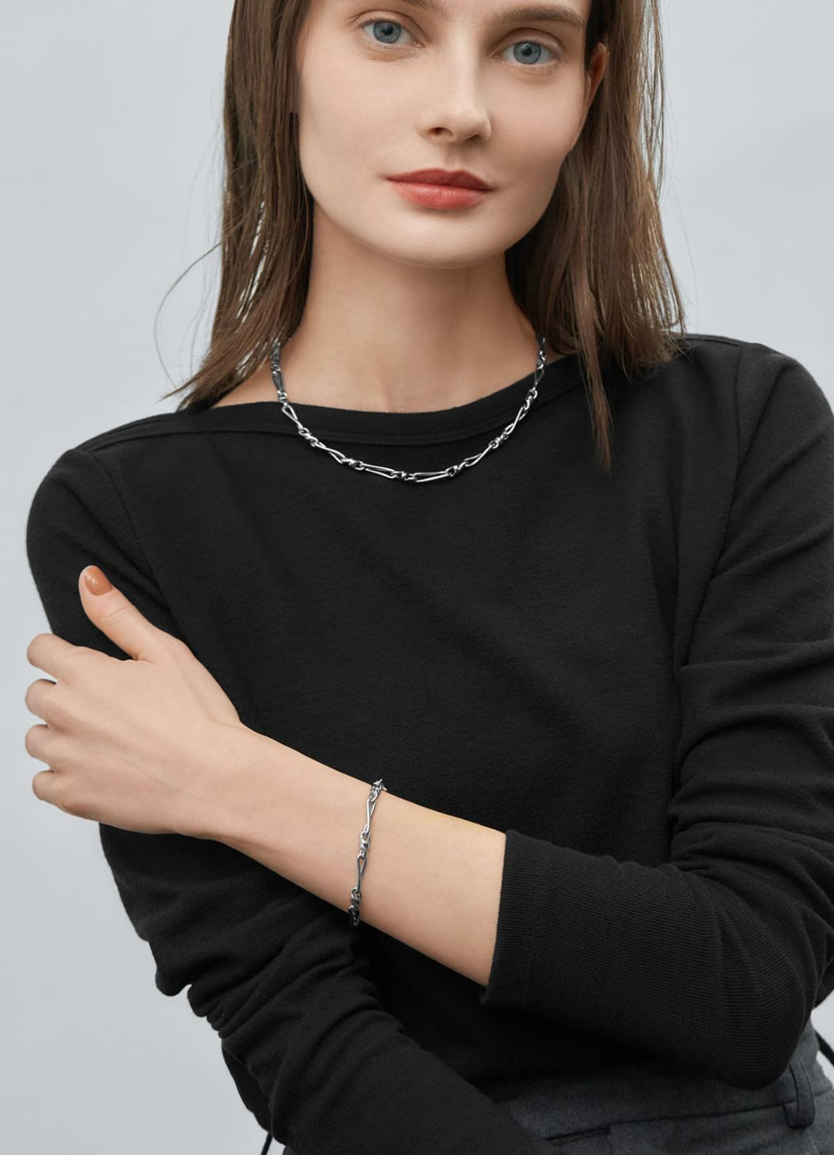 着用イメージ 173cm シルバー