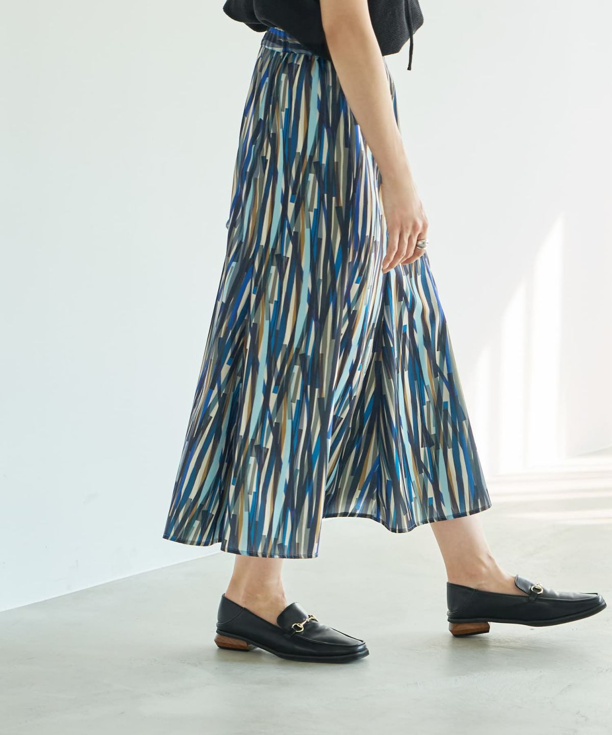 着用イメージ 164cm 02サイズ ブルーミックス