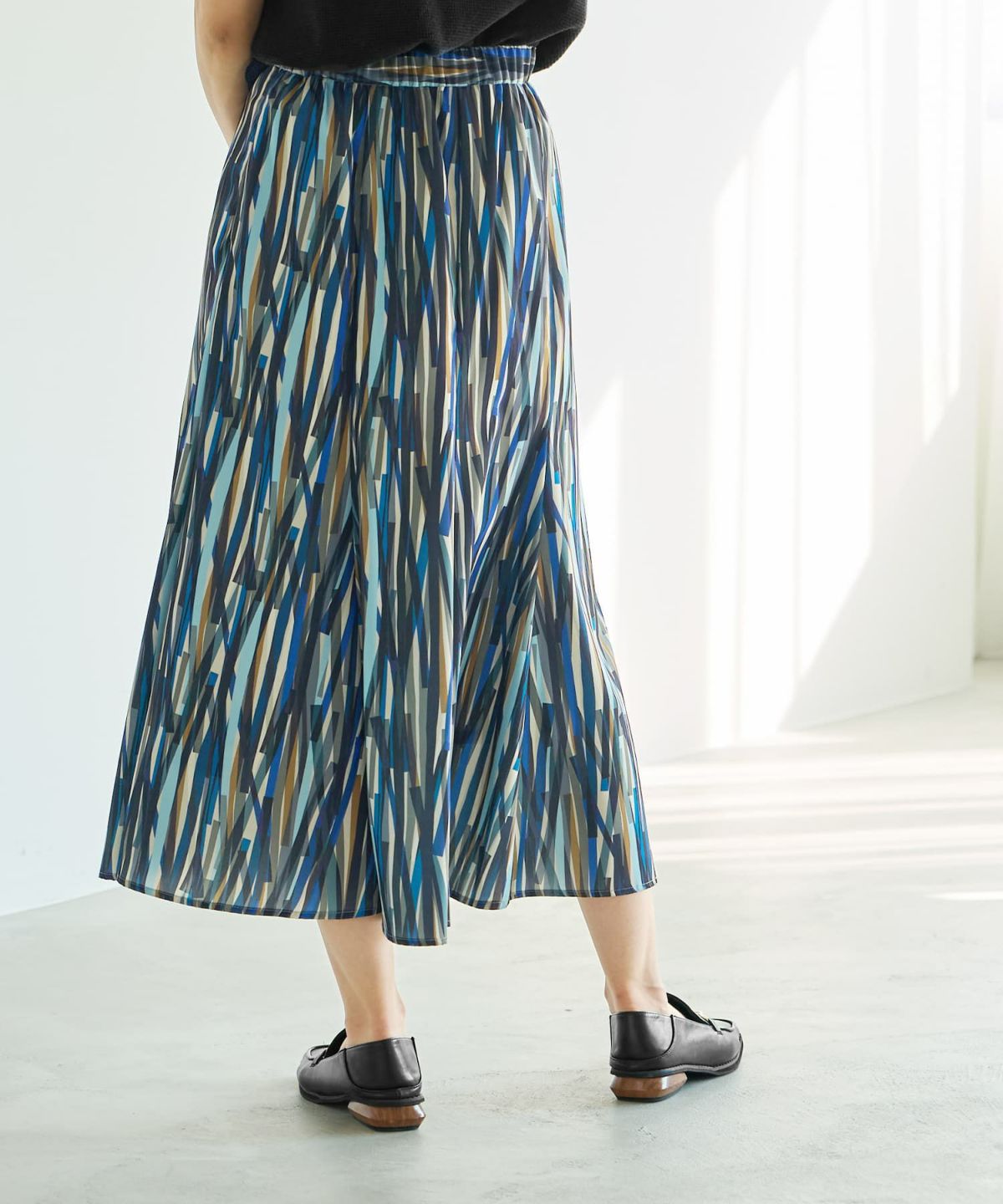 着用イメージ 164cm 02サイズ ブルーミックス