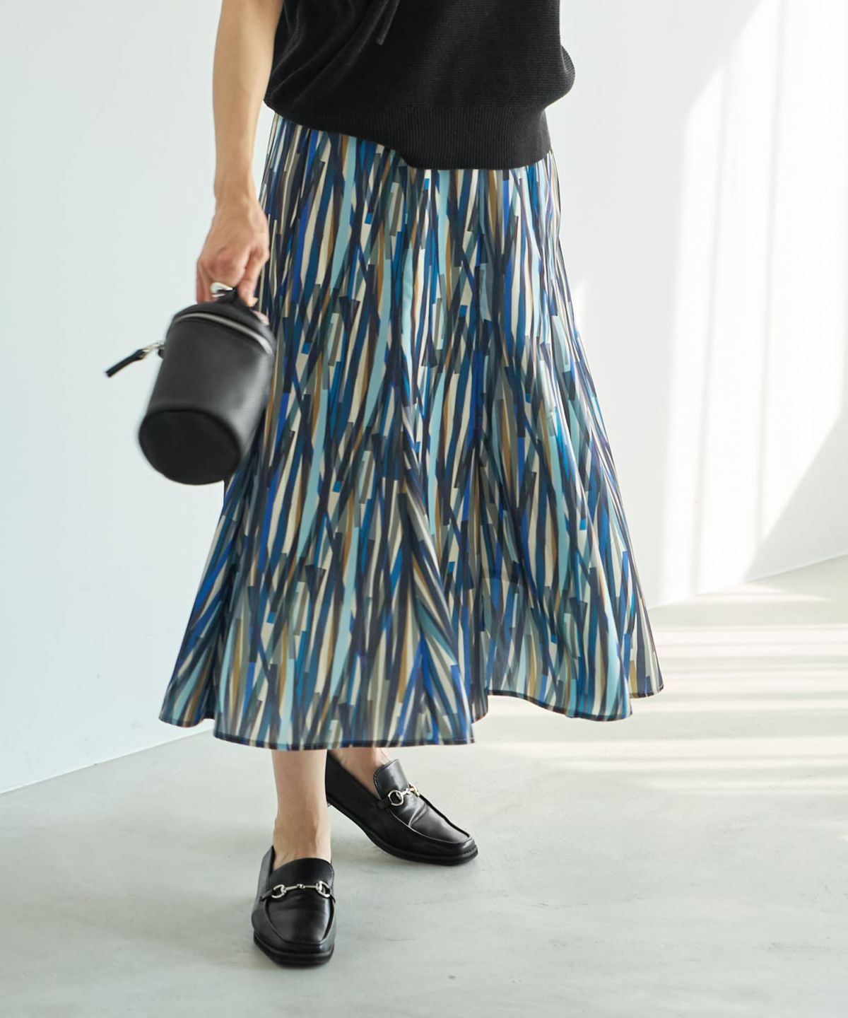 着用イメージ 164cm 02サイズ ブルーミックス