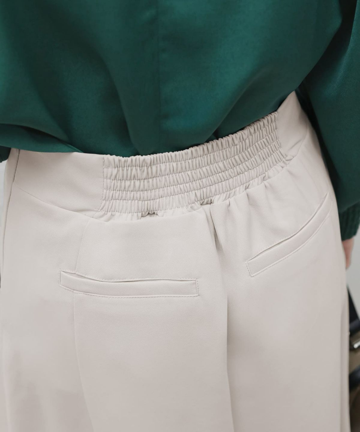 着用イメージ 153㎝　Sサイズ　グレージュ