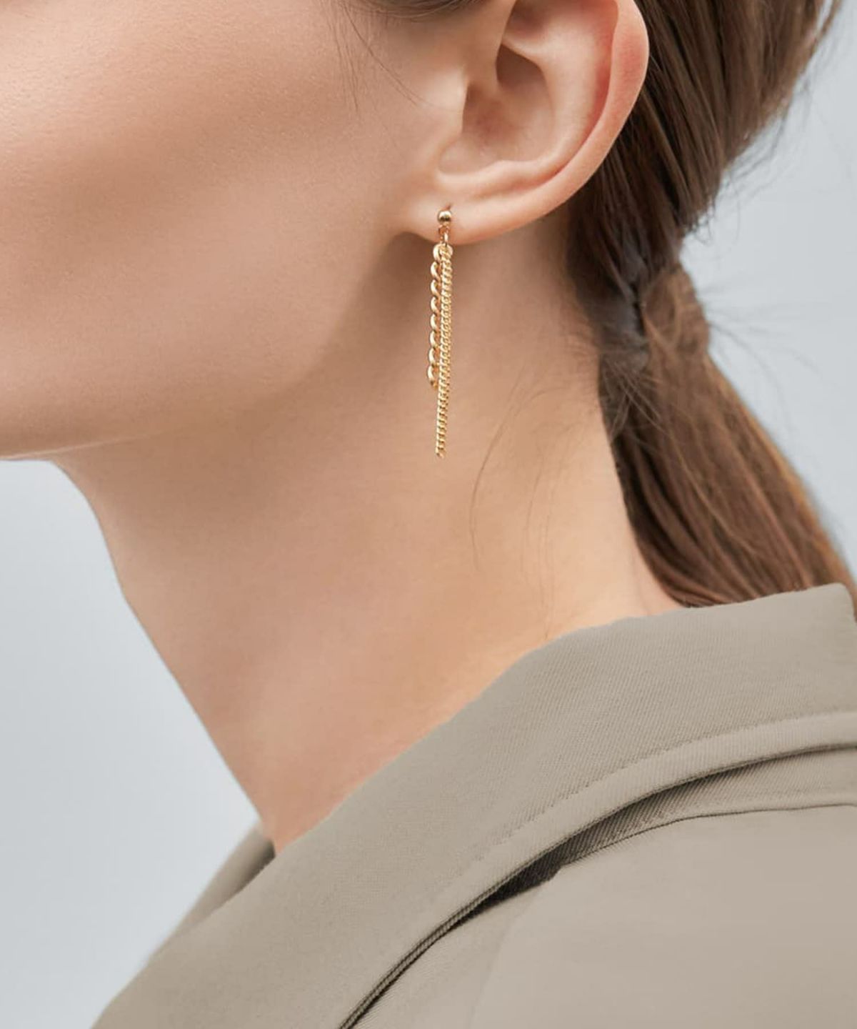 着用イメージ ゴールド