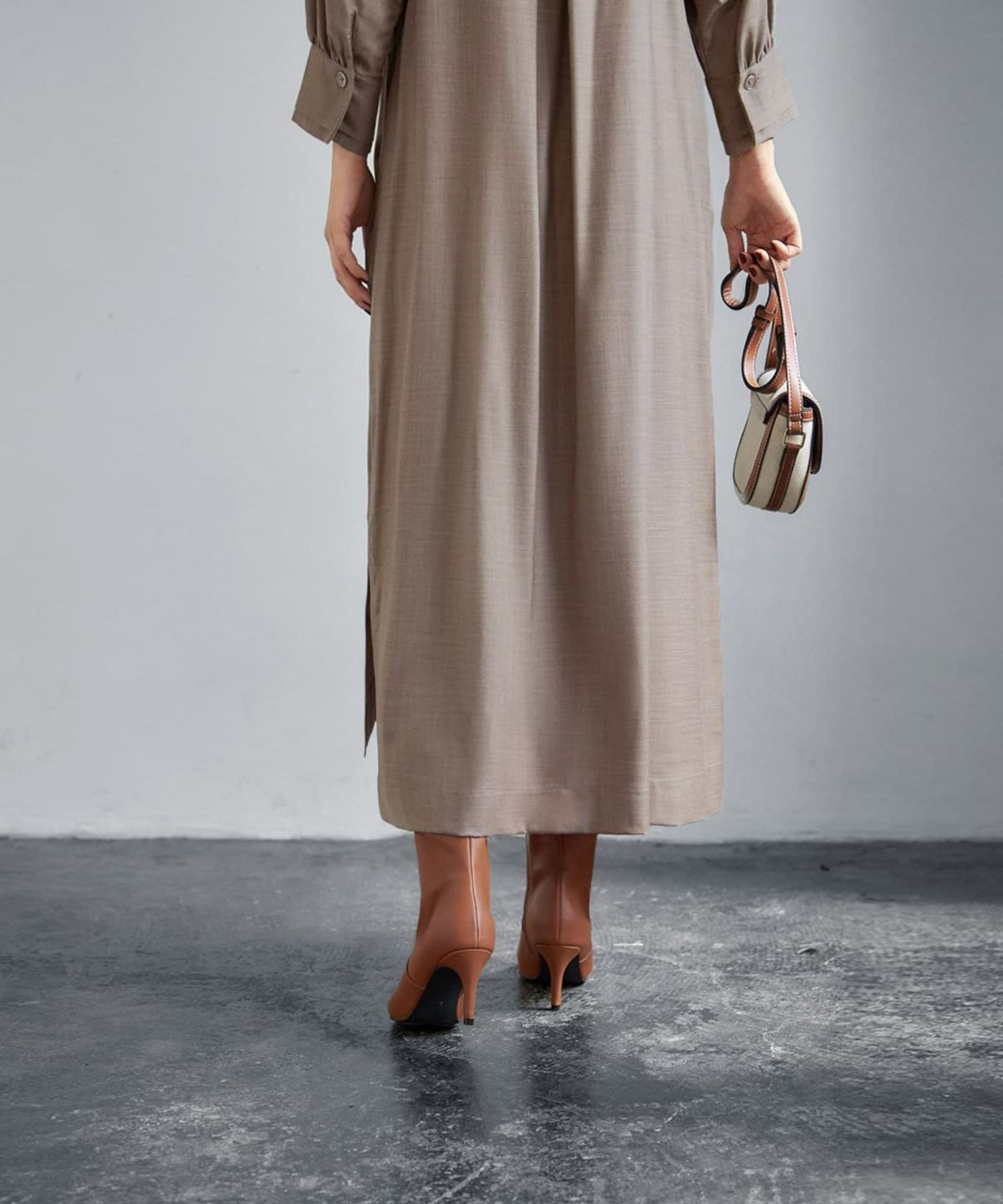 着用イメージ 165cm 着用サイズ 02 ベージュ