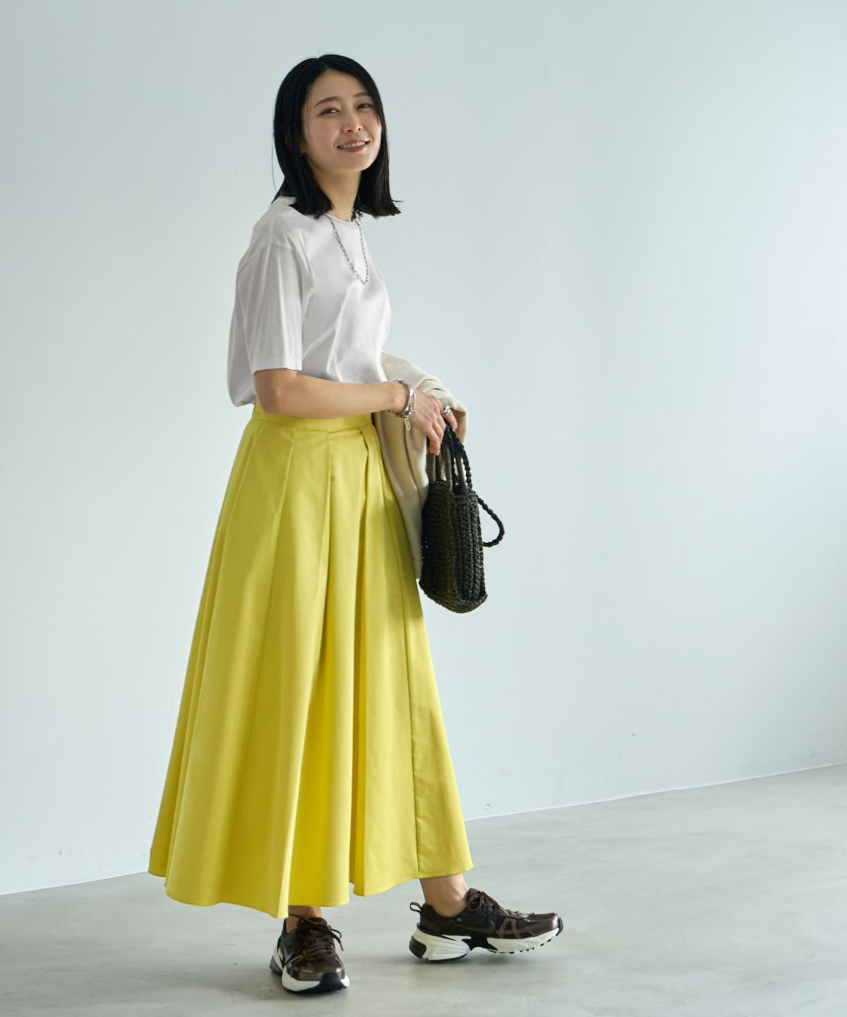 着用イメージ　164cm 02サイズ イエロー