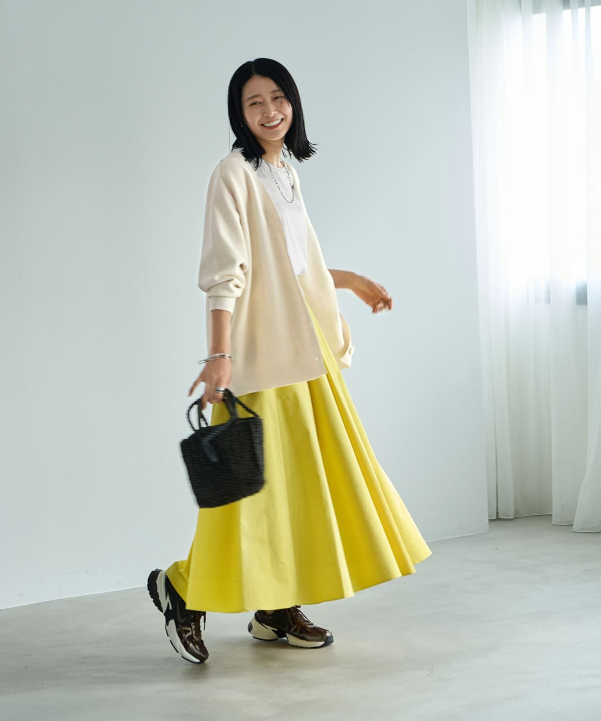 着用イメージ　164cm 02サイズ イエロー